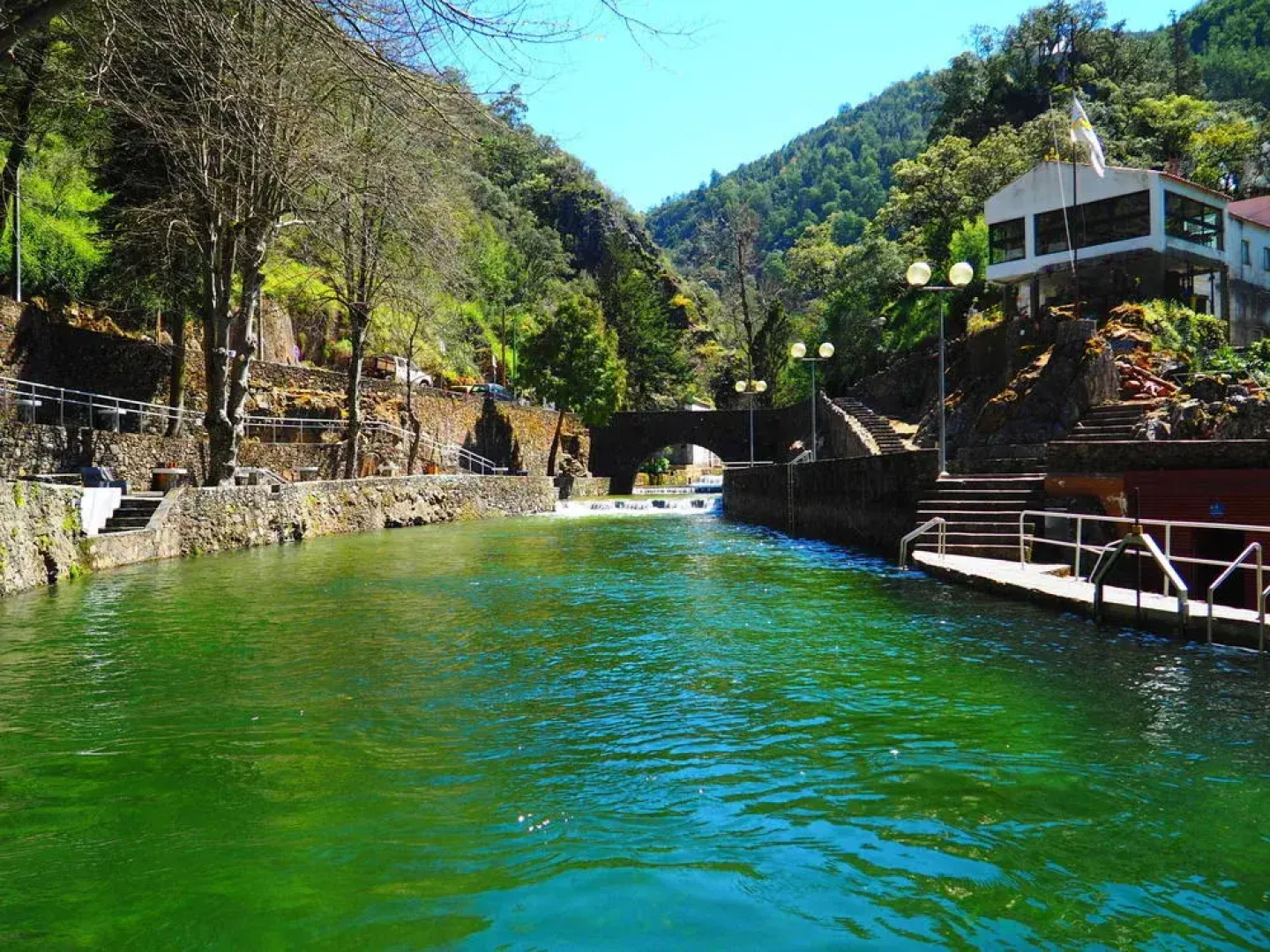 Cherry Cottage Vintage B&B