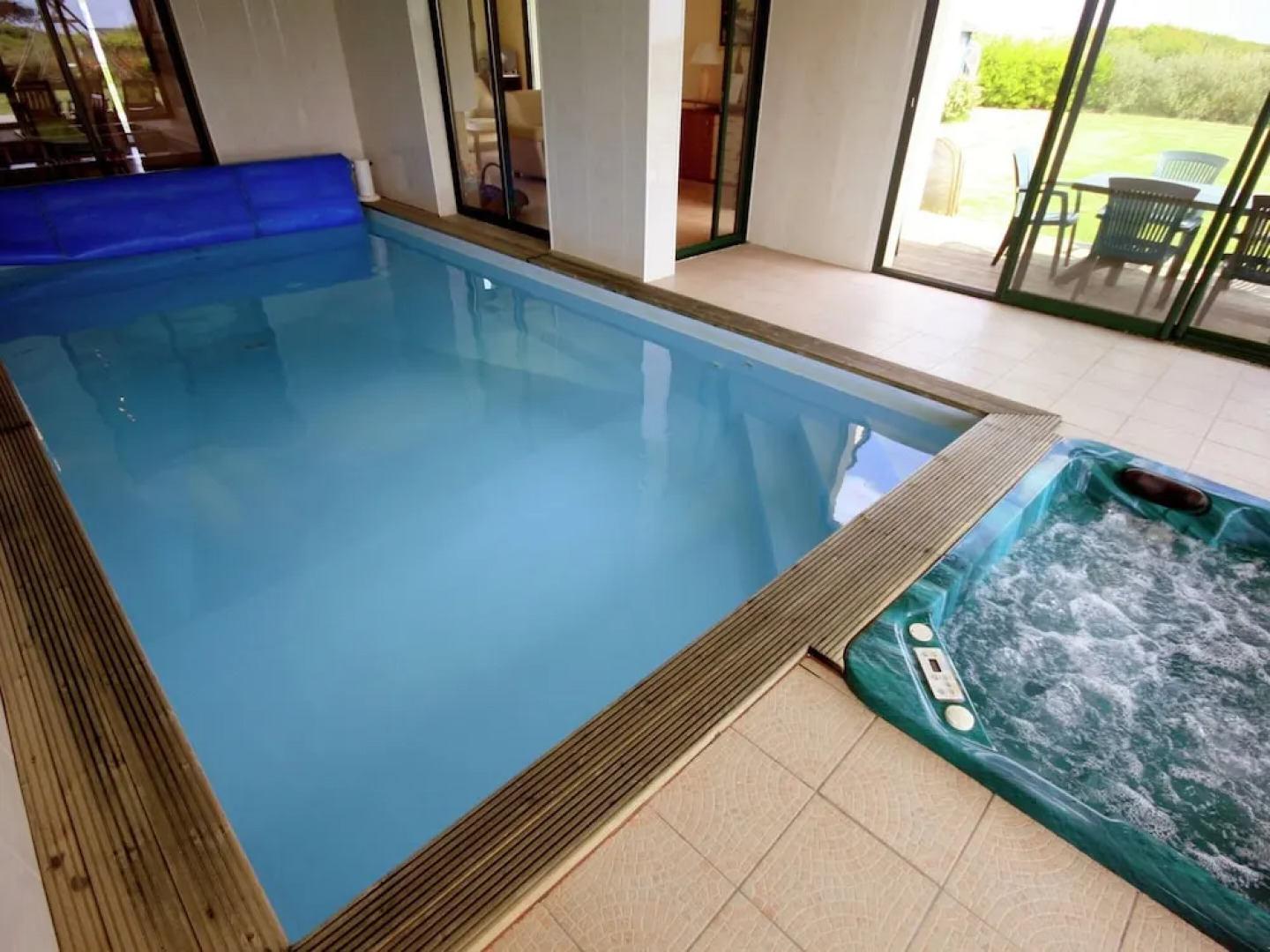 Scenic Villa in Moelan sur mer With Sauna