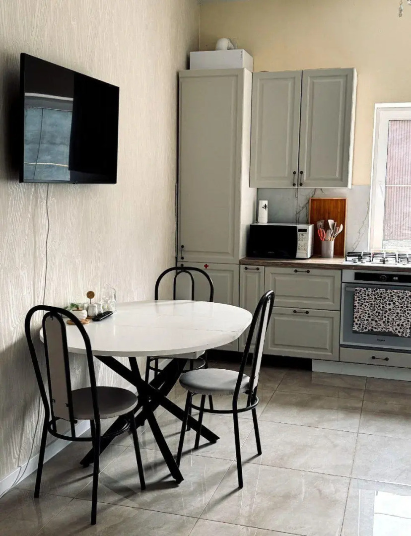 Уманский дом Семь Башен