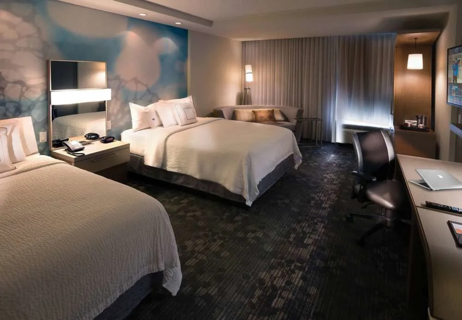 Courtyard Charleston Summerville