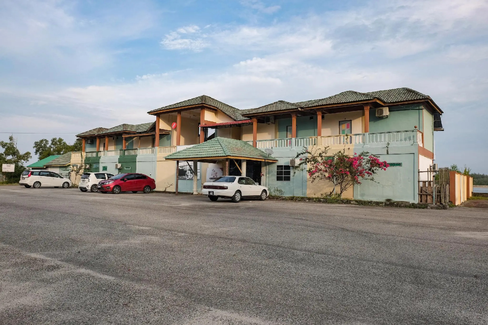 OYO 90015 Indah Chalet