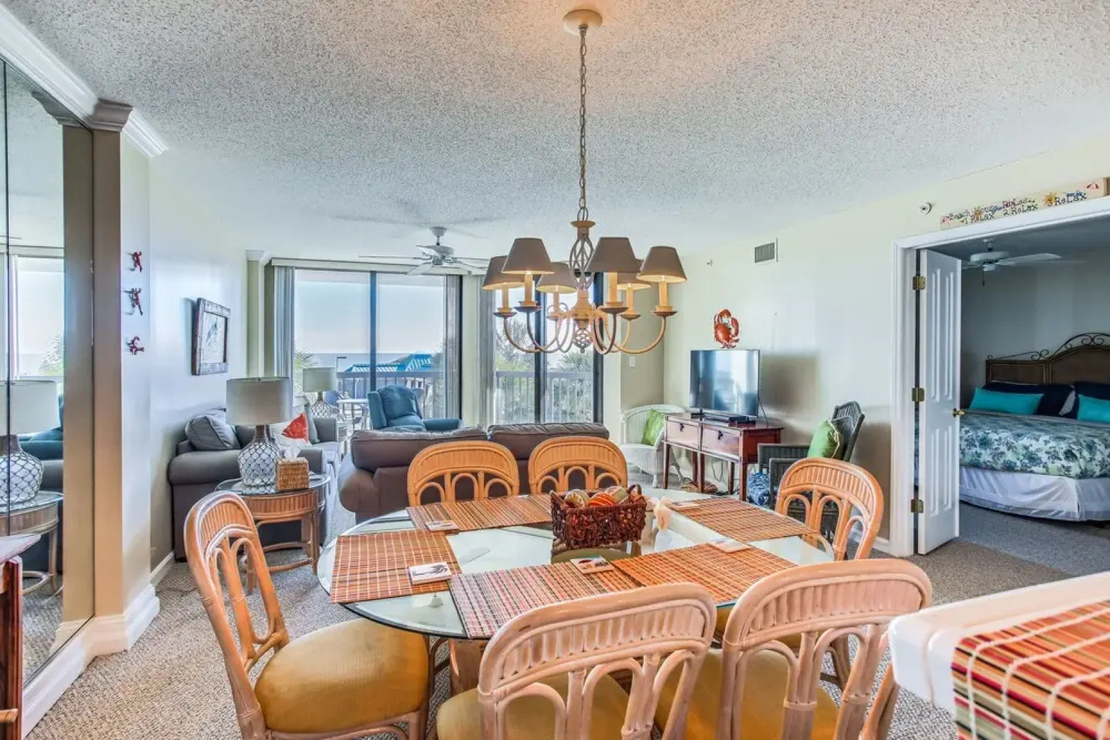 Pawleys Island Condo - Balcony, Pool And Ocean Views