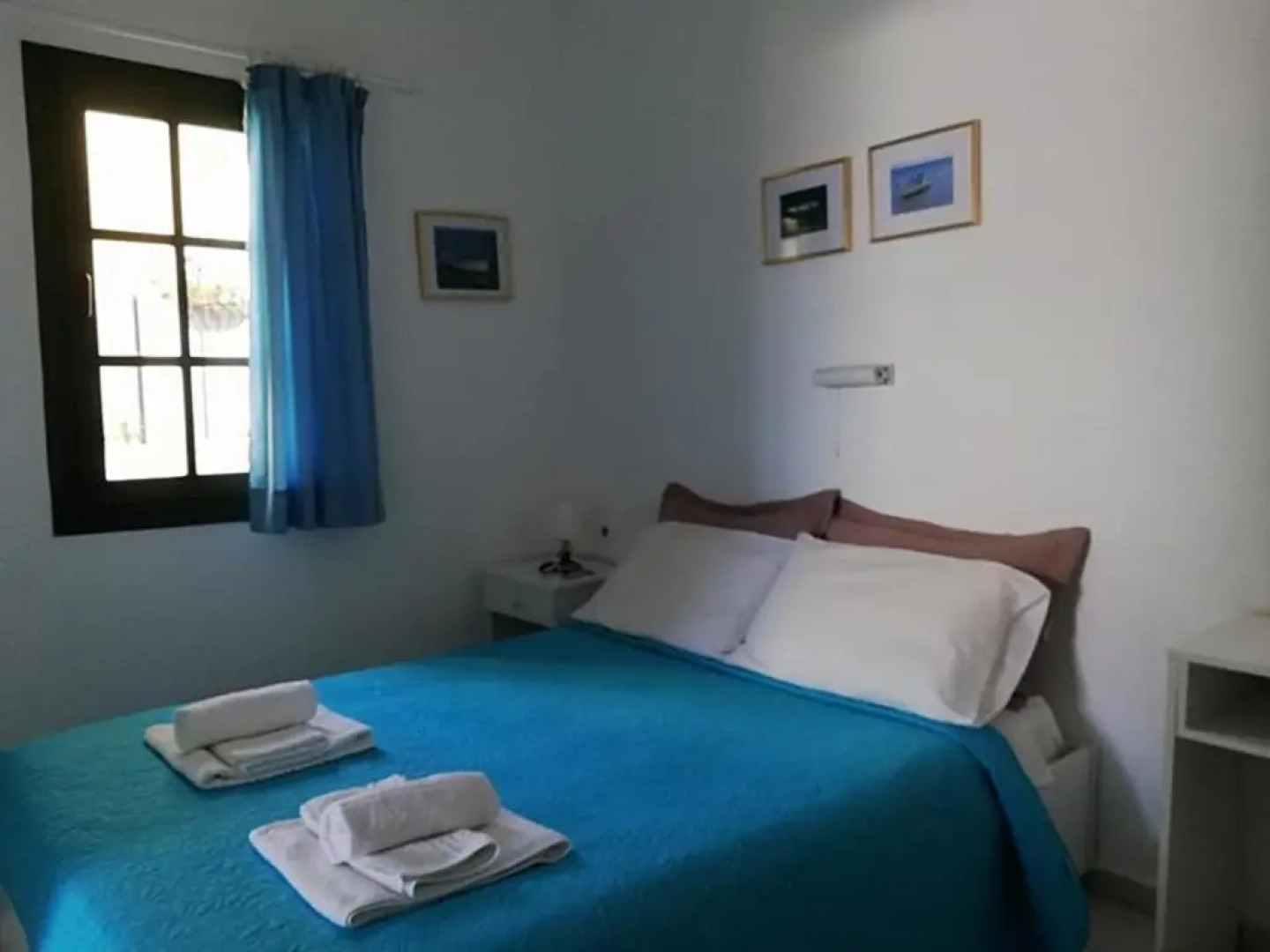 Aigialis Apartments & Studios