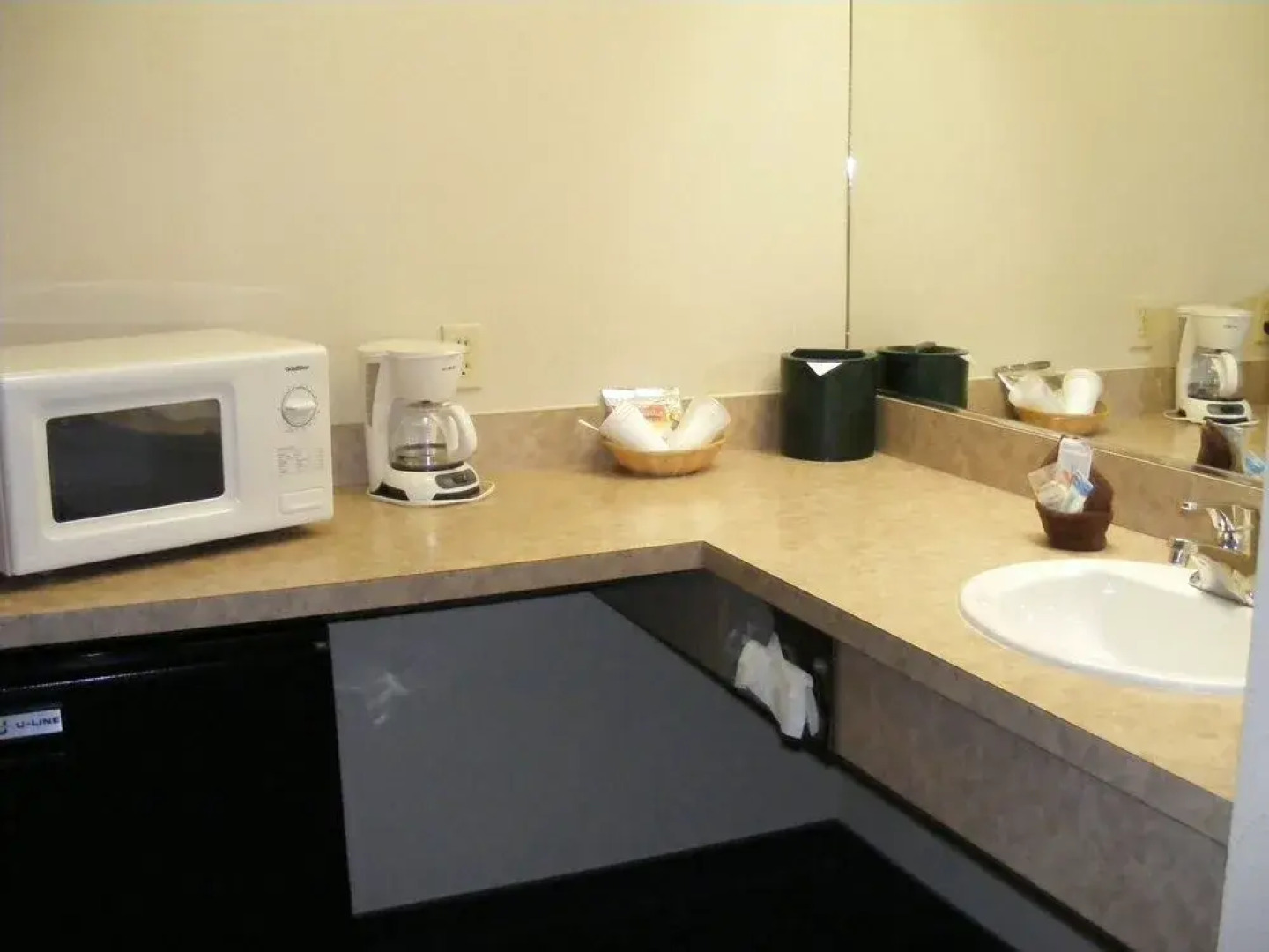 Sunset Oceanfront Lodging