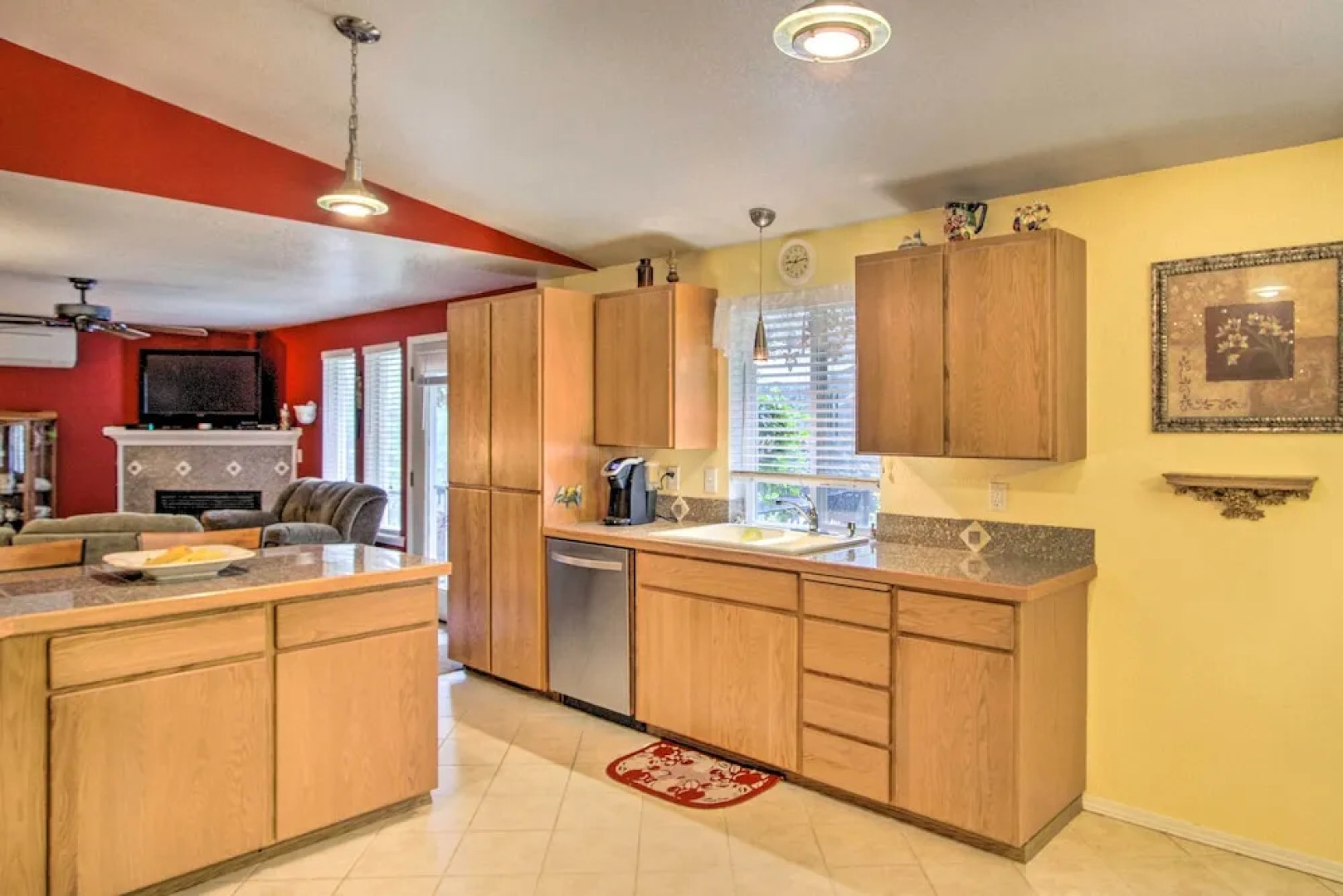 Cozy Home By Henderson Bay - 8 Miles to Gig Harbor