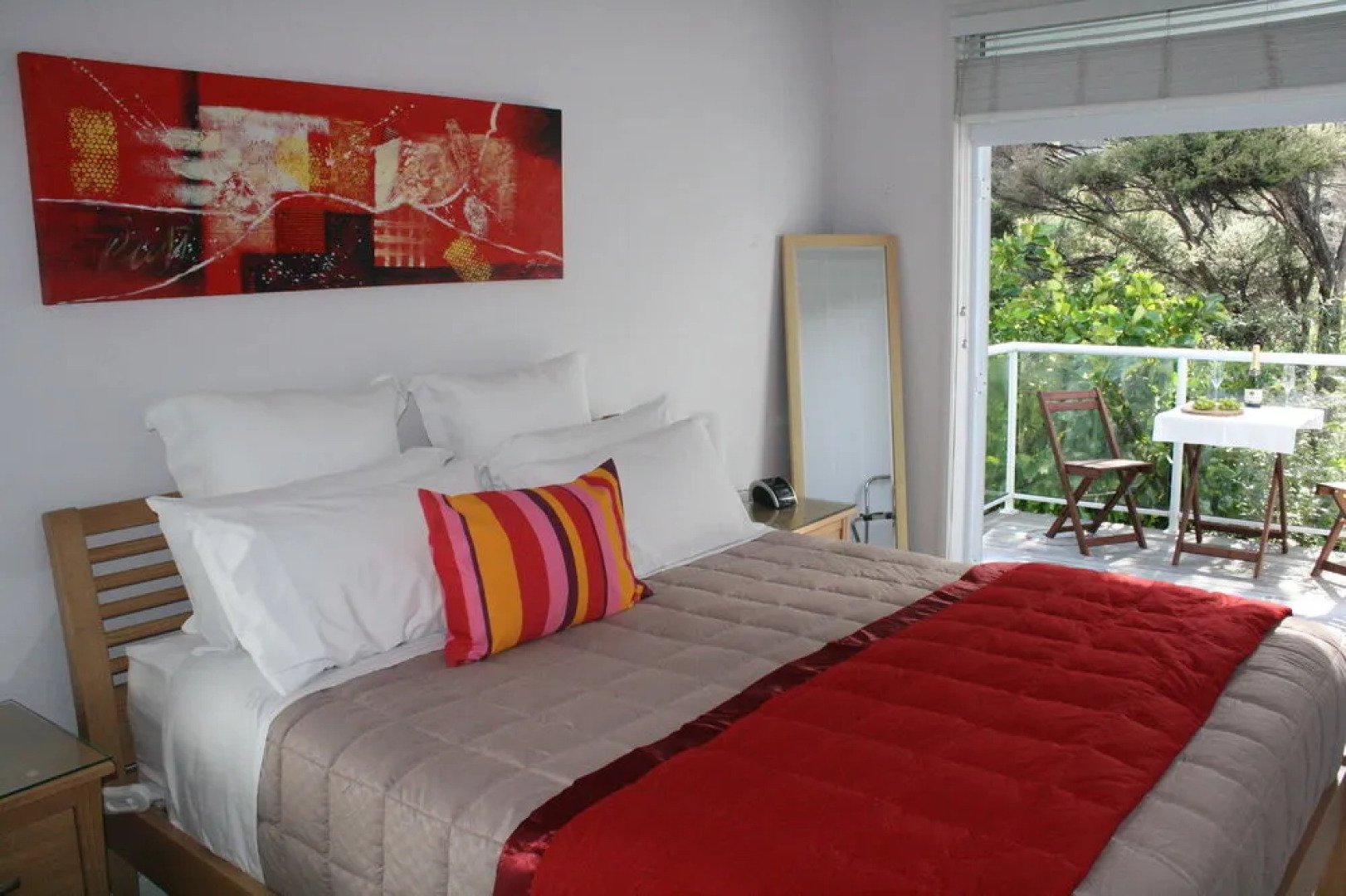 Russell View Apartments