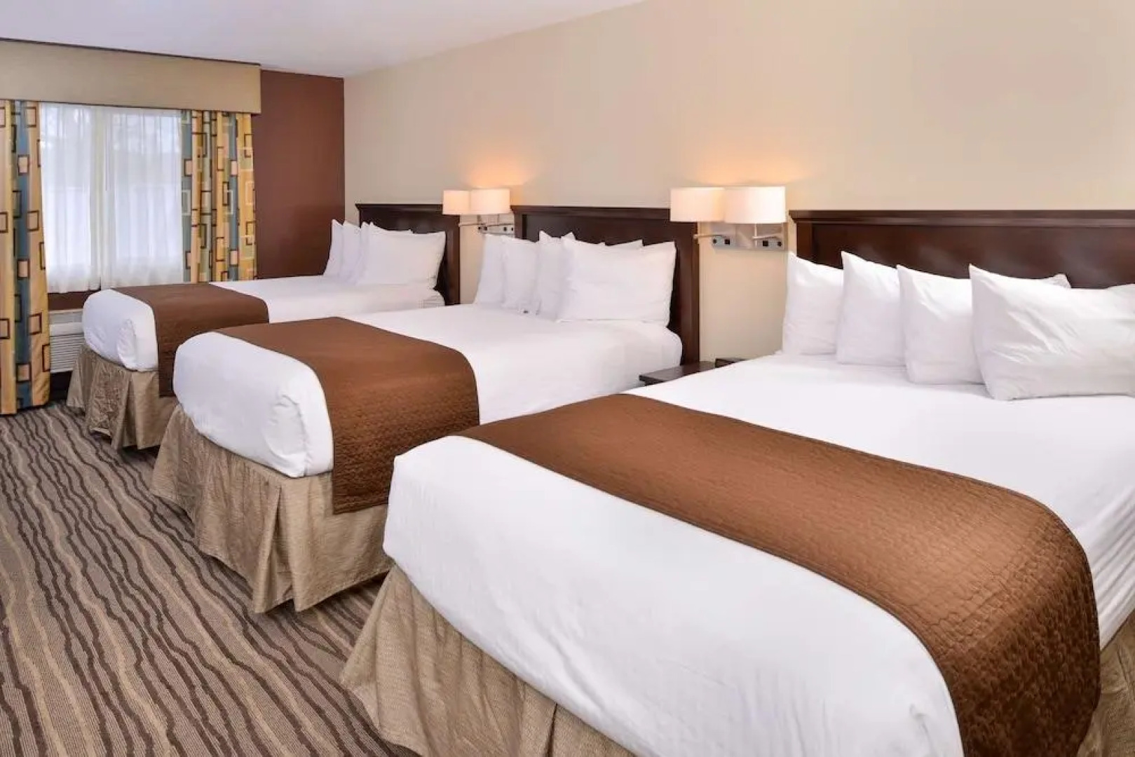 Holiday Inn Express Cottage Grove