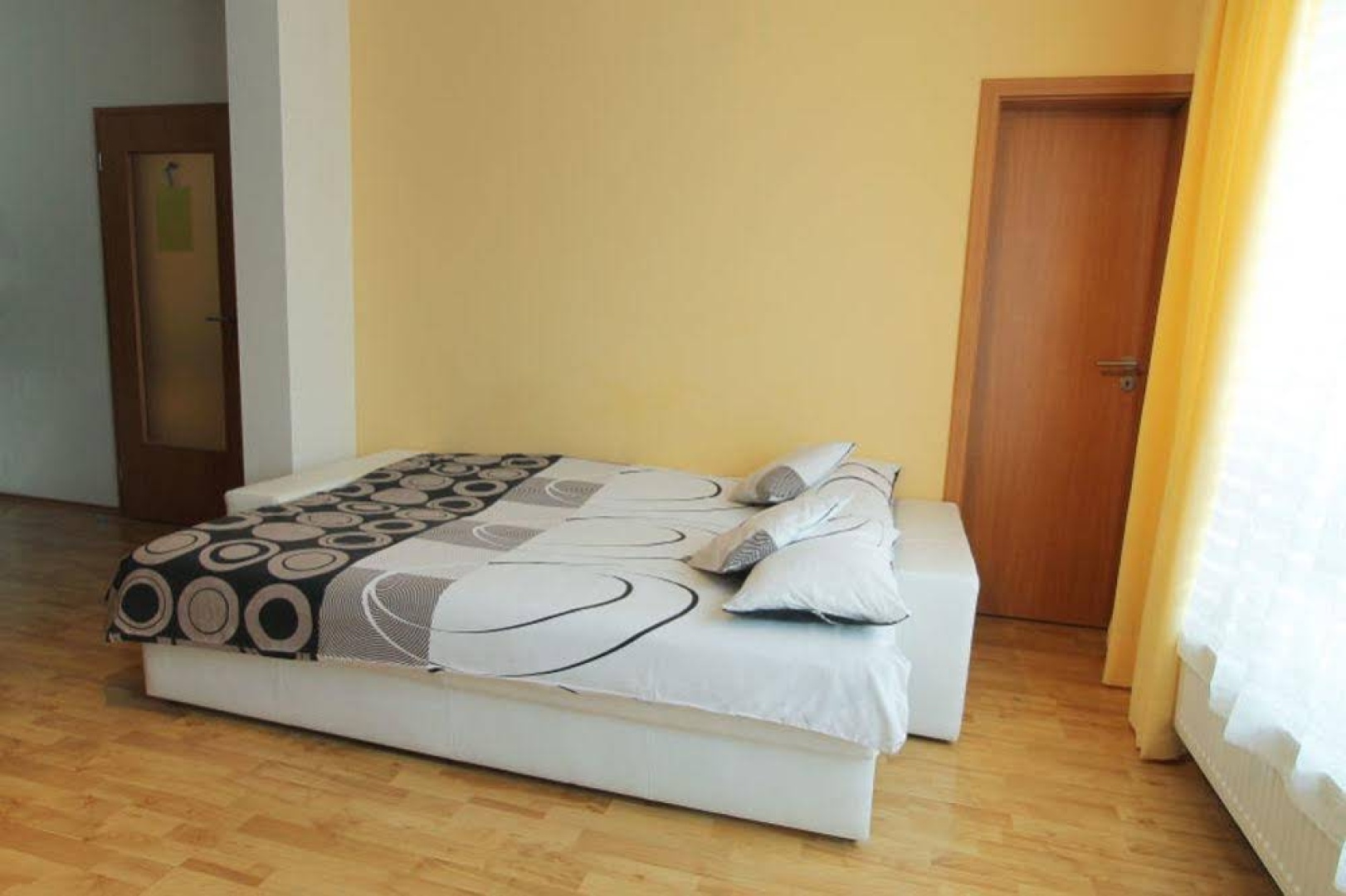Cozy Studio with free parking