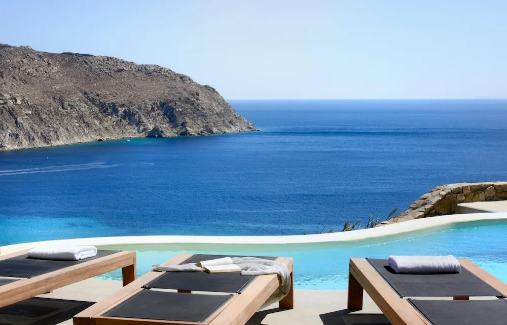 Magnolia in Mykonos With 4 Bedrooms and 4 5 Bathrooms