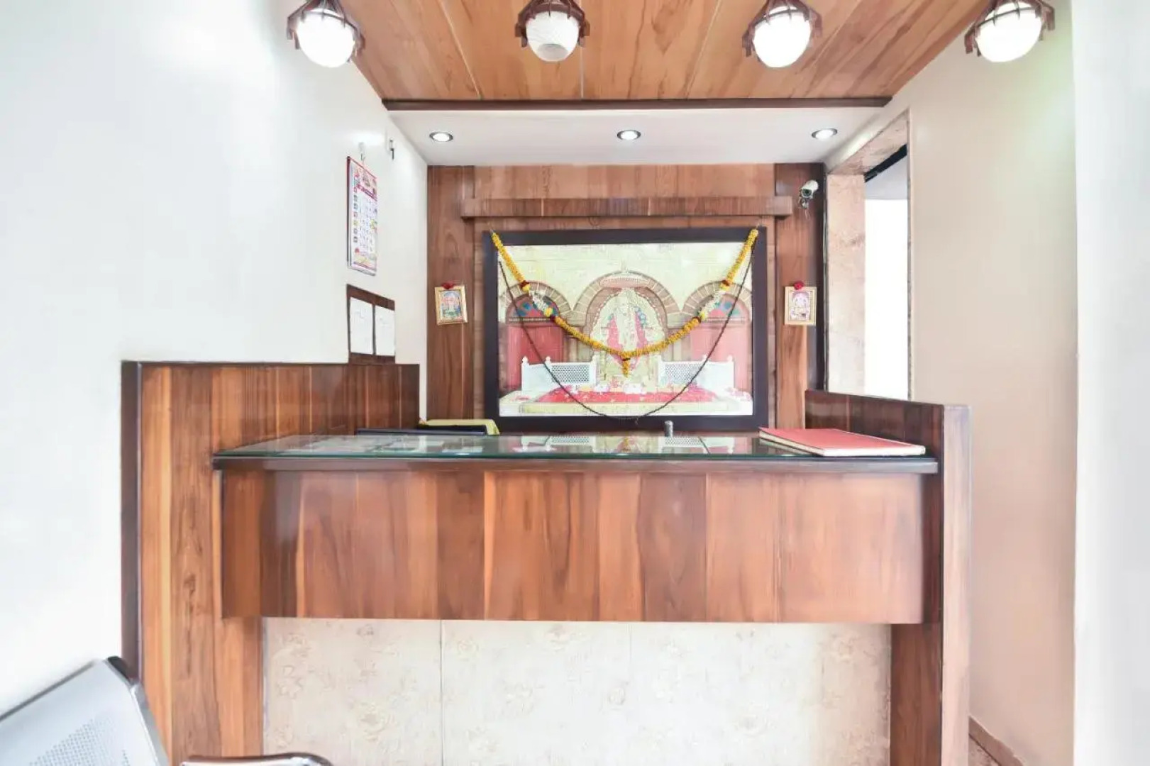 Hotel Saivishwakarma Palace