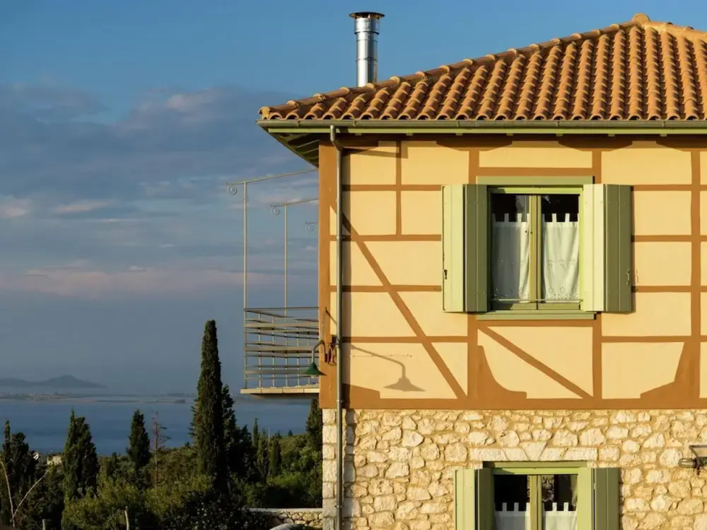 Charming, Warm Vacation Home, Private Pool, Privacy and Seaview, West Lefkas