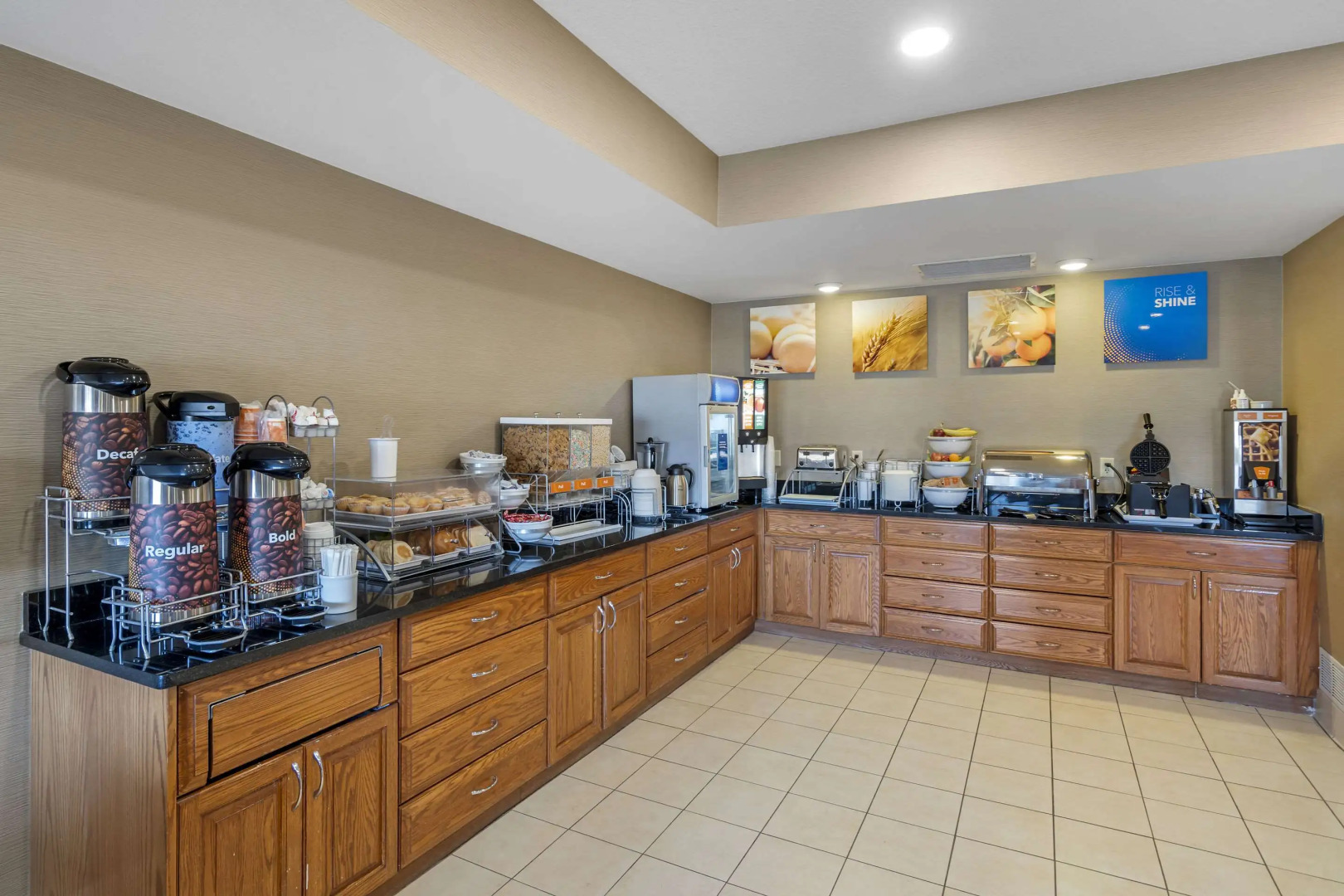 Comfort Suites Normal University area