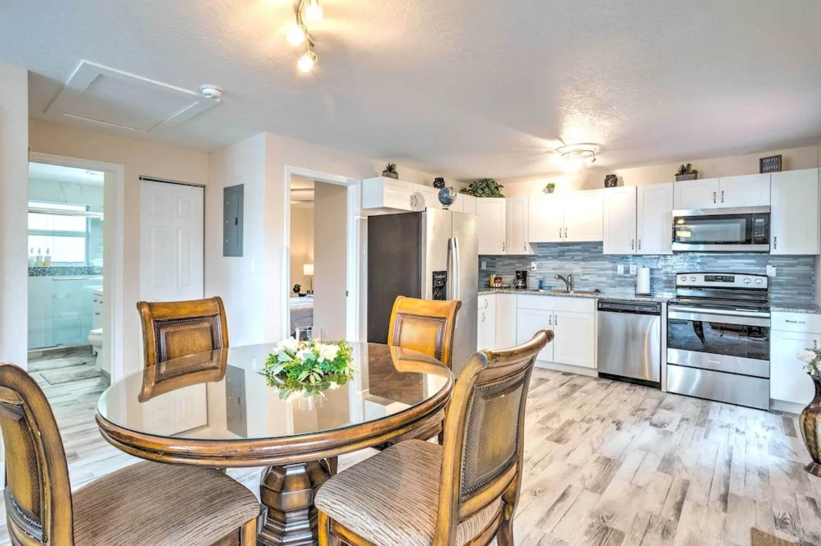 Turquoise Escape ~ 1 Mi to Sailfish Marina!