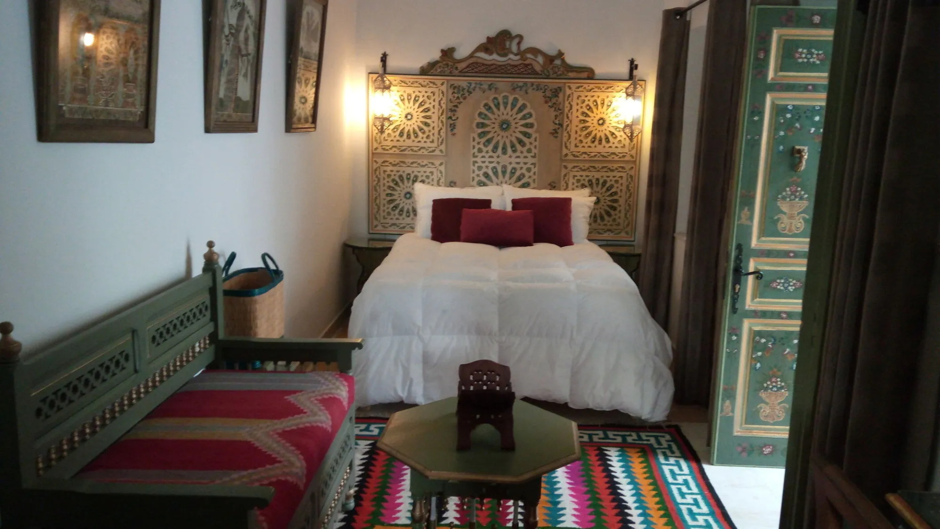 El Patio Courtyard House