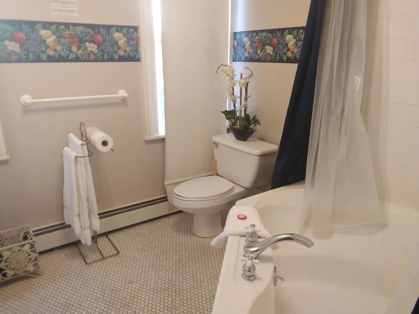 The Carriage House Inn