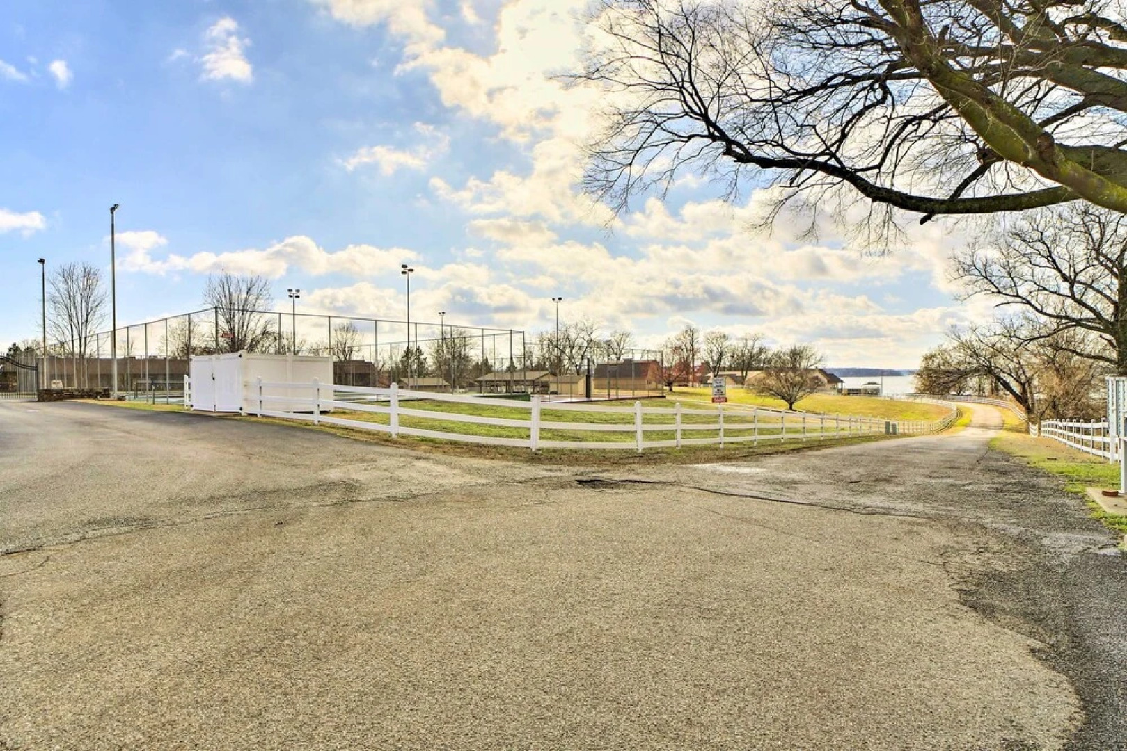 Balcony w/ Hot Tub: Monkey Island Vacation Rental!