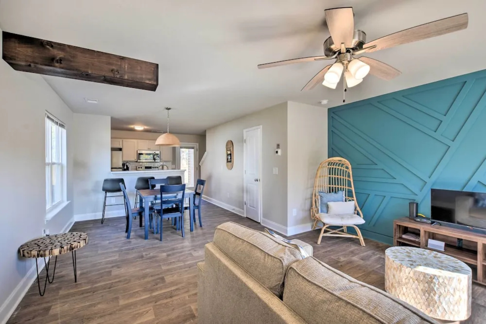 Greer Getaway w/ Smart TV ~ 1 Mi to Dtwn!