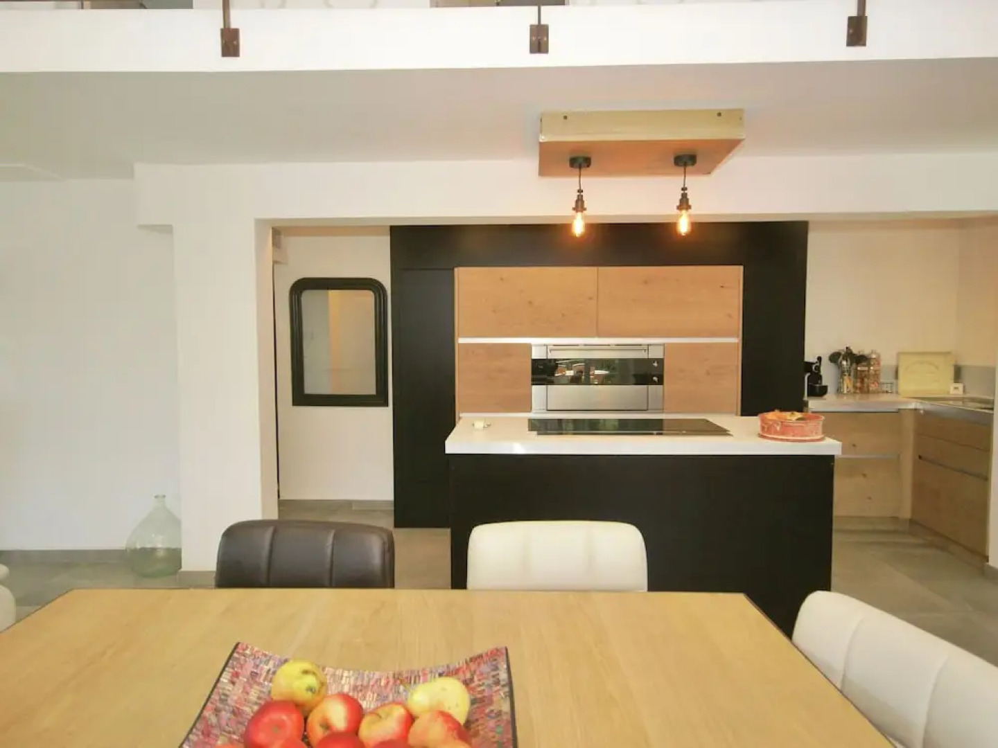 A hidden paradise in the beautiful surroundings of Saint-Remy-de-Provence!