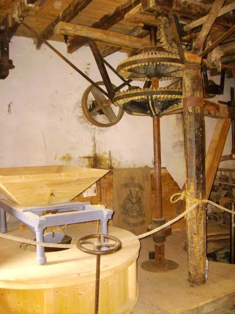 House With 2 Bedrooms in Chirens, With Enclosed Garden and Wifi - 25 k