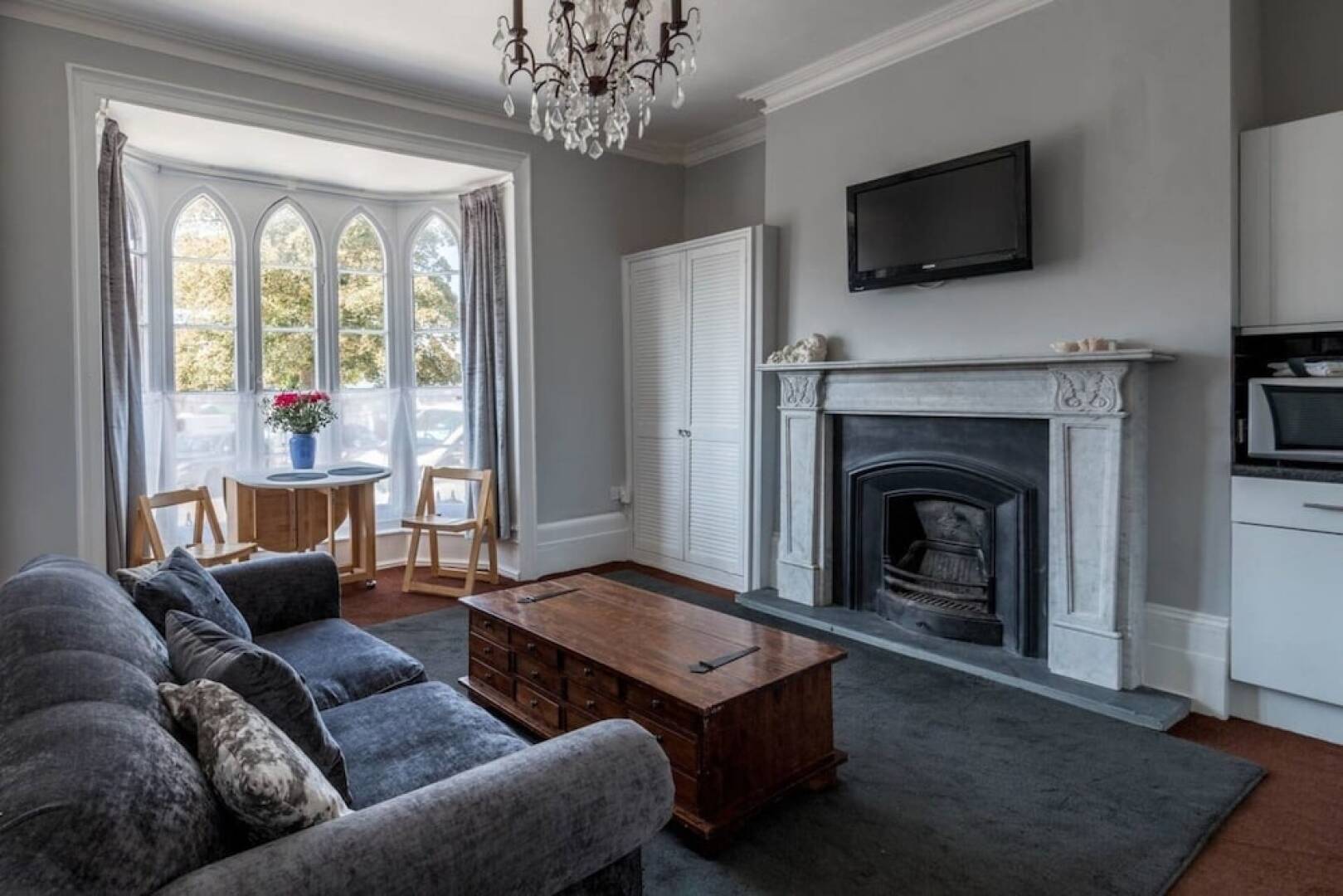 Elegant Georgian 1 Bed Apartment in Herne Bay