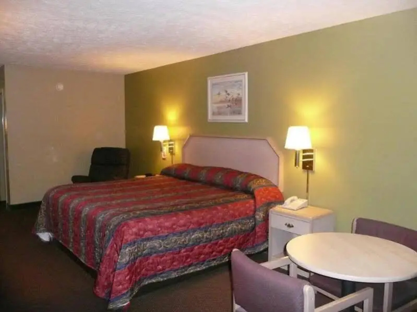 Super 8 By Wyndham Kosciusko