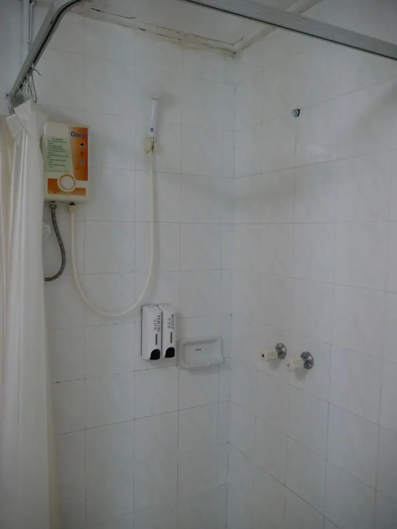 Royal Jommanee Hotel