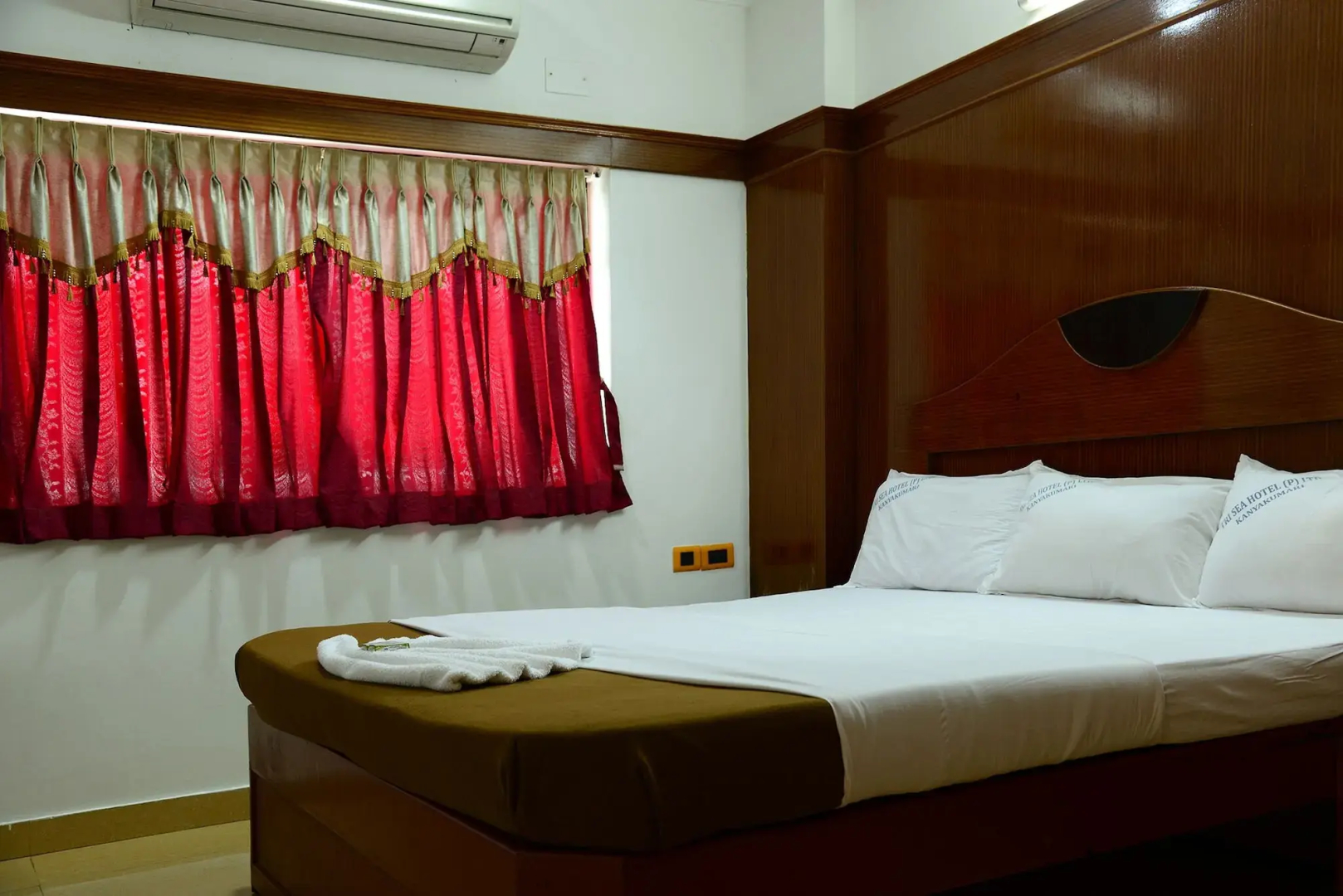 Tri Sea Hotel