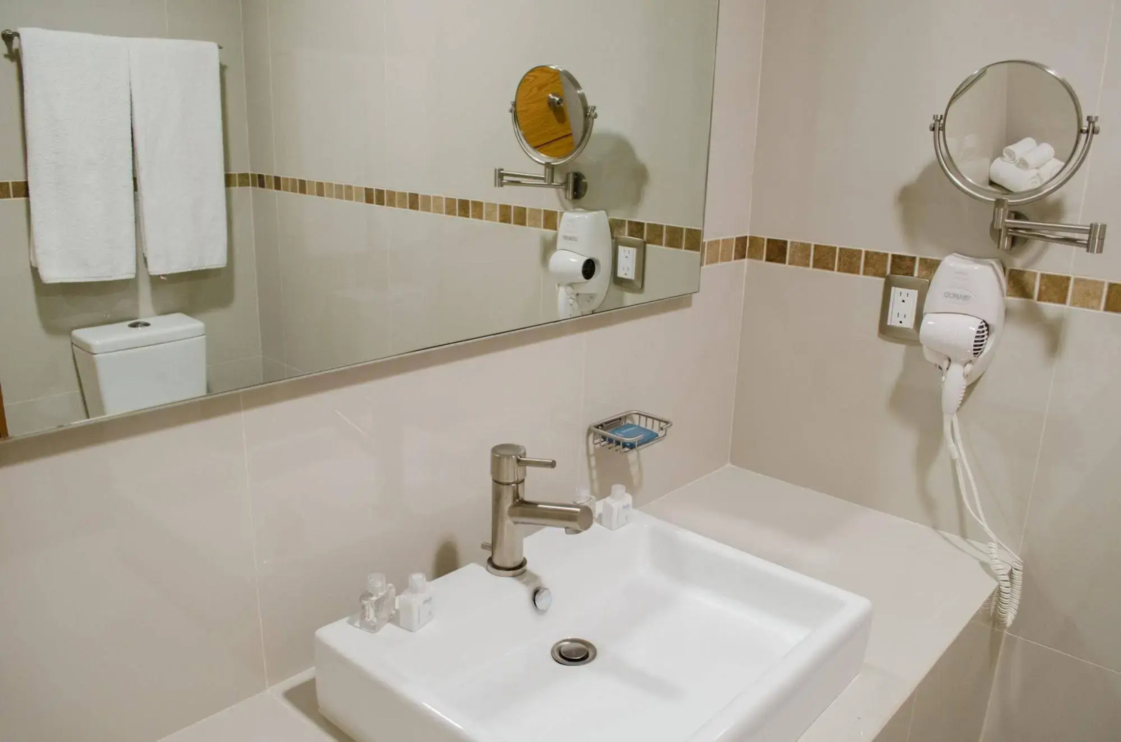 Concept Hotel - Centro Zamora