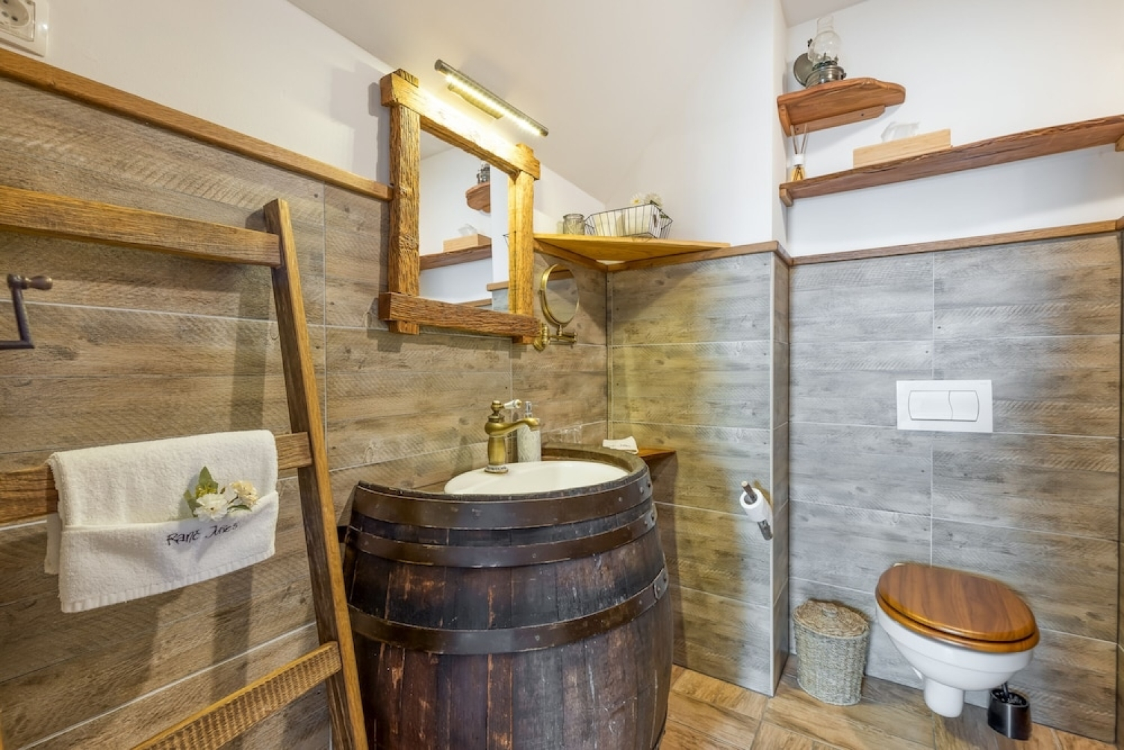 Family Friendly Stane's Lair