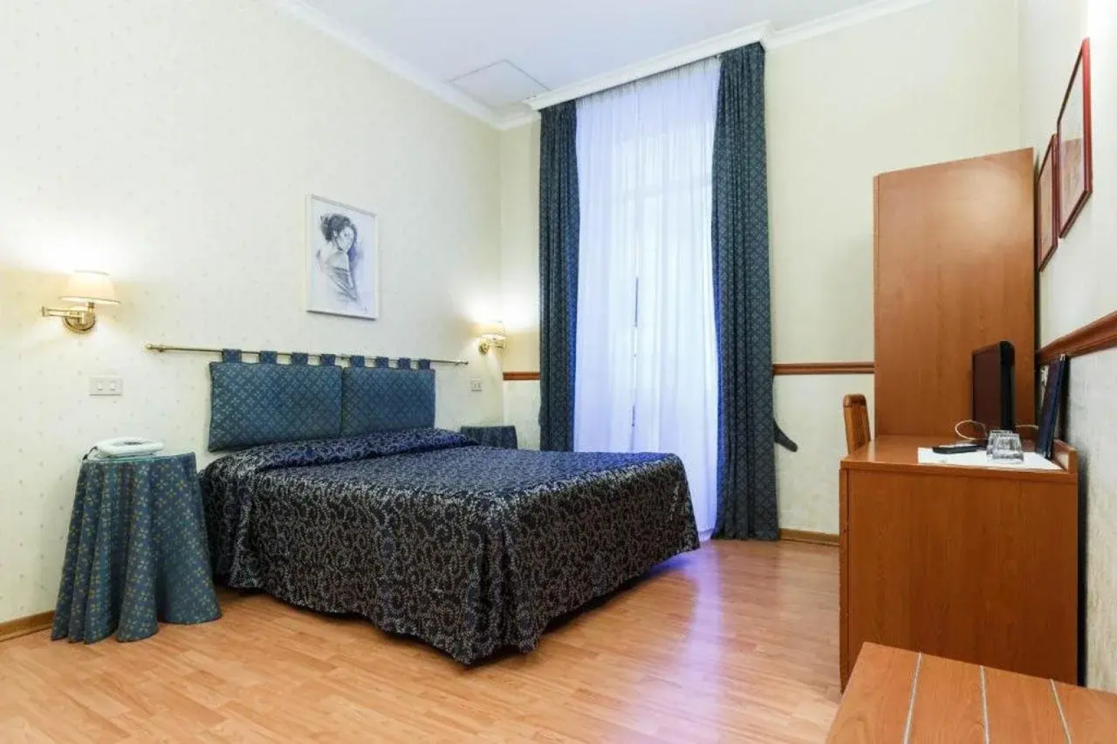 Hotel Paris