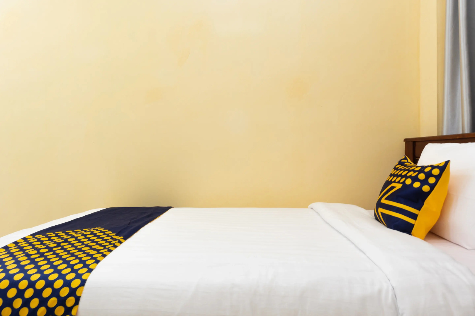 SPOT ON 2063 Bethania Residence