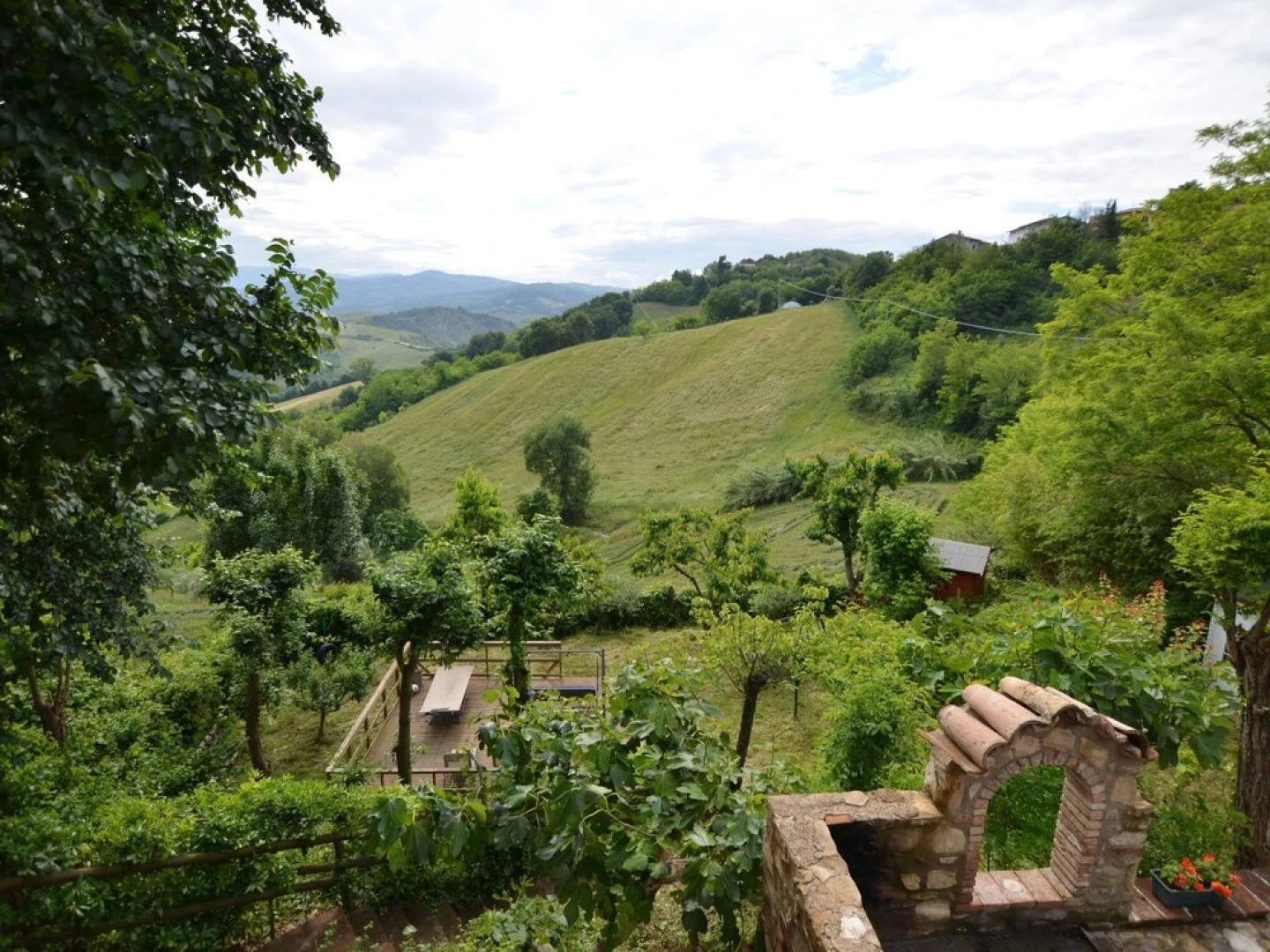 Beautiful Villa With Private Swimming Pool, Garden and Panoramic View 10-5