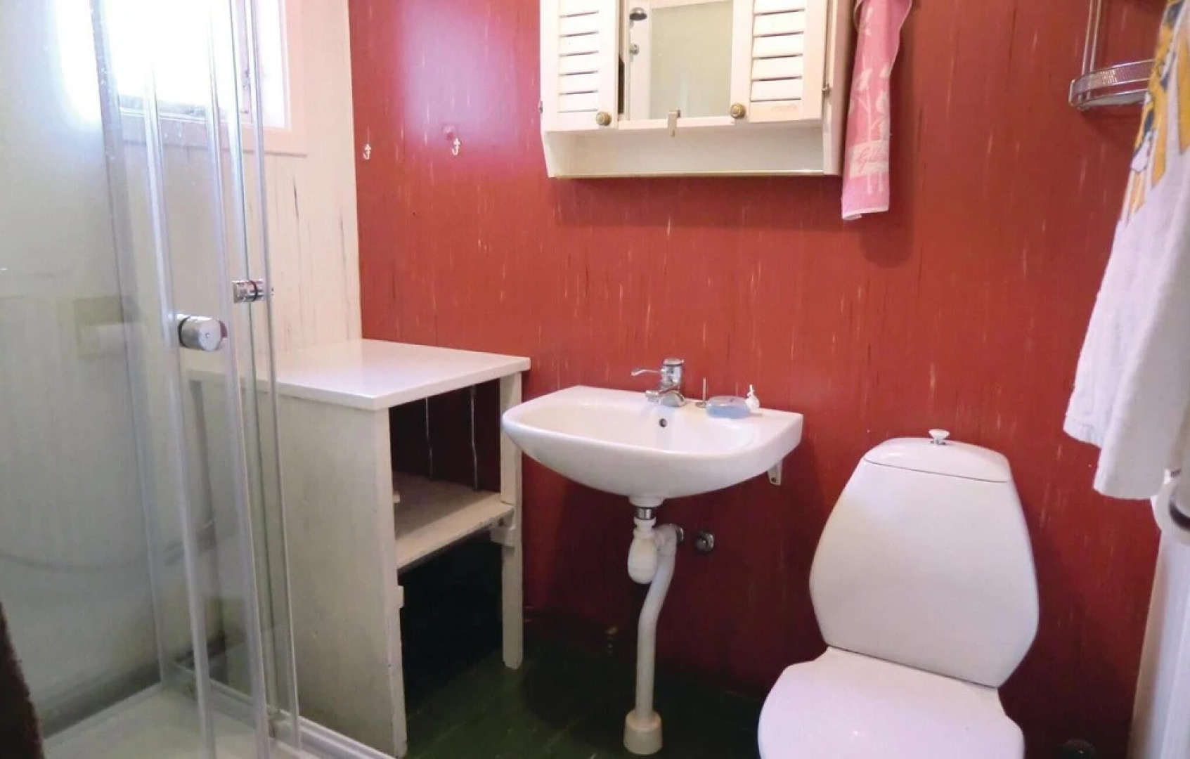 Nice Home in Vetlanda With 3 Bedrooms and Wifi