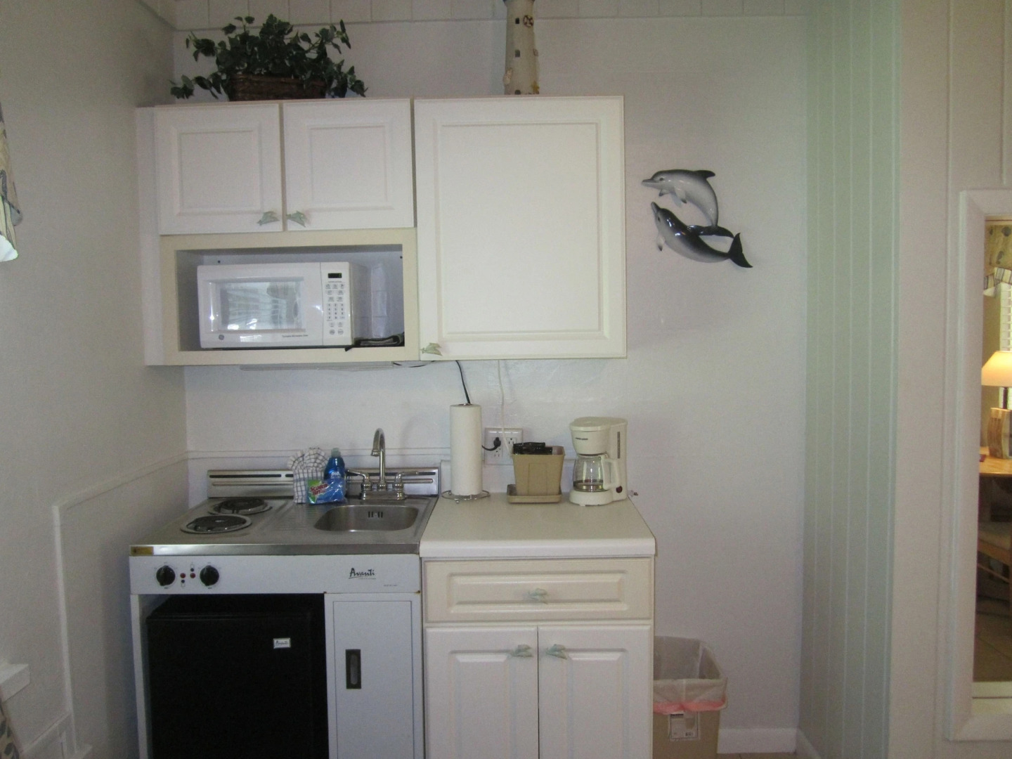 Anchor Inn and Cottages