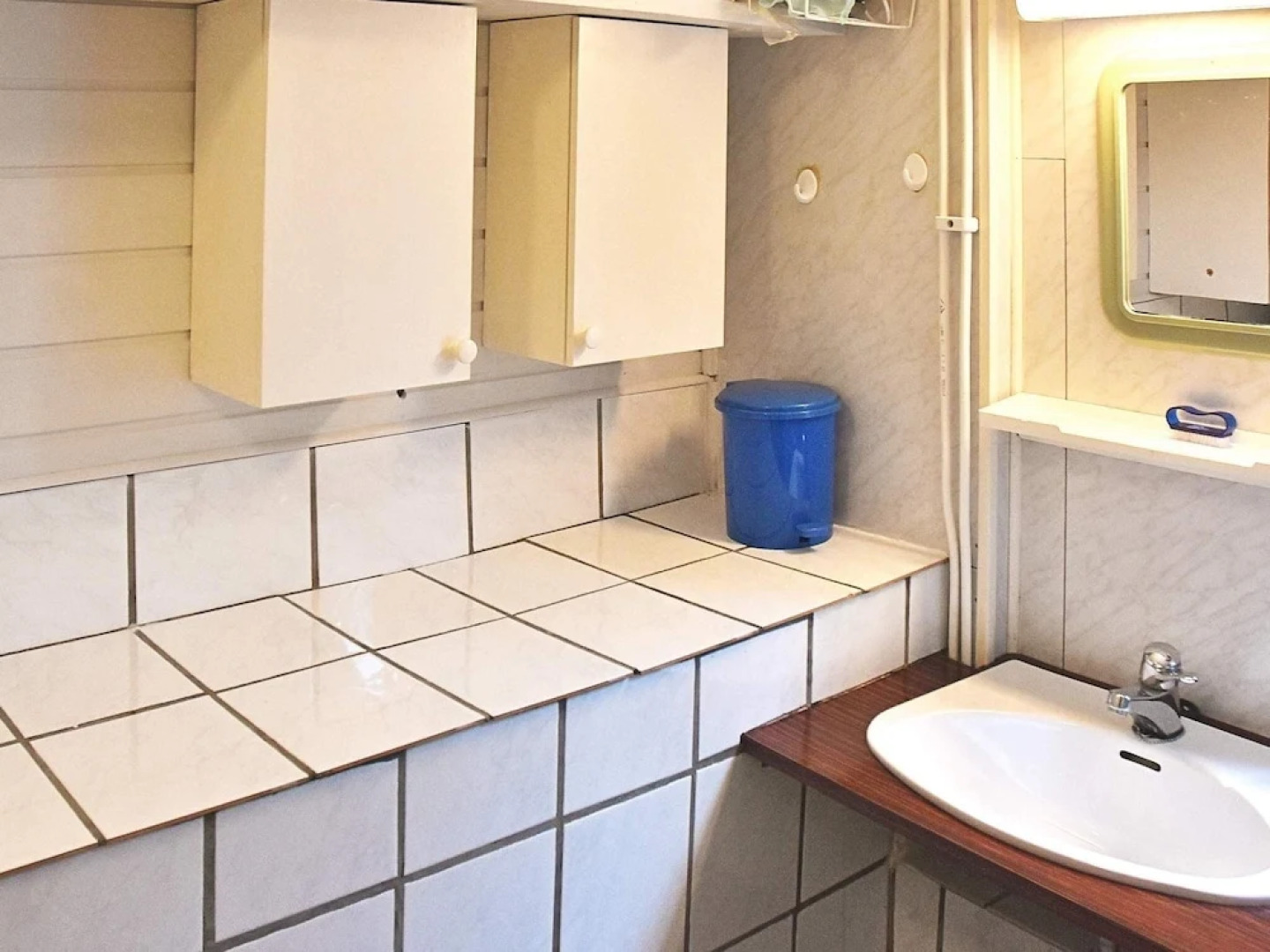 6 Person Holiday Home in Rubbestadneset