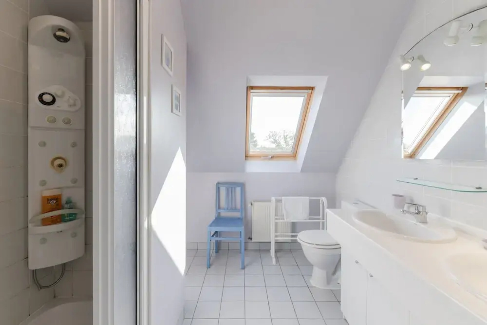 Family Home 2 Steps From the Beach