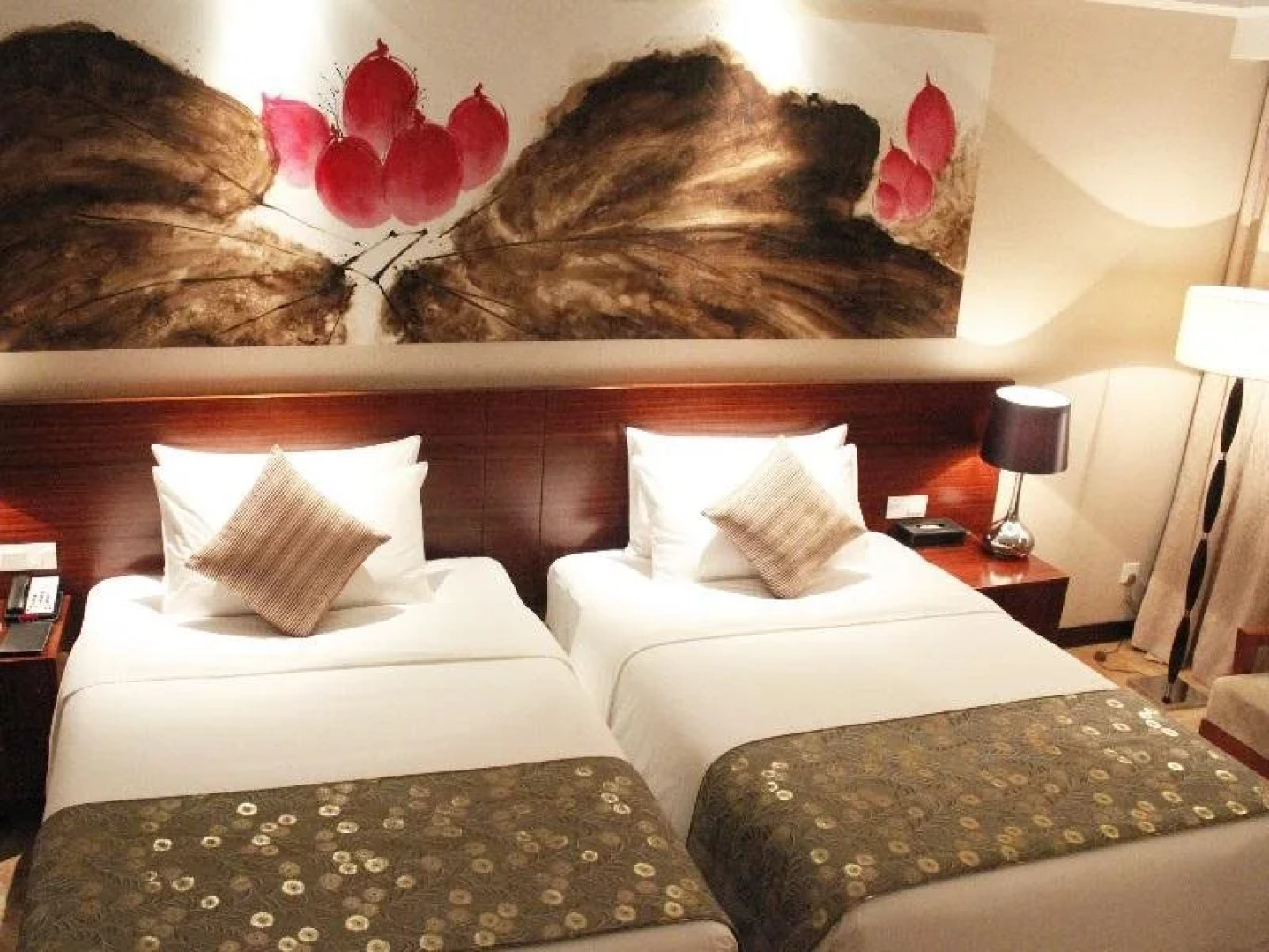 New Joyful Hotel Leqing