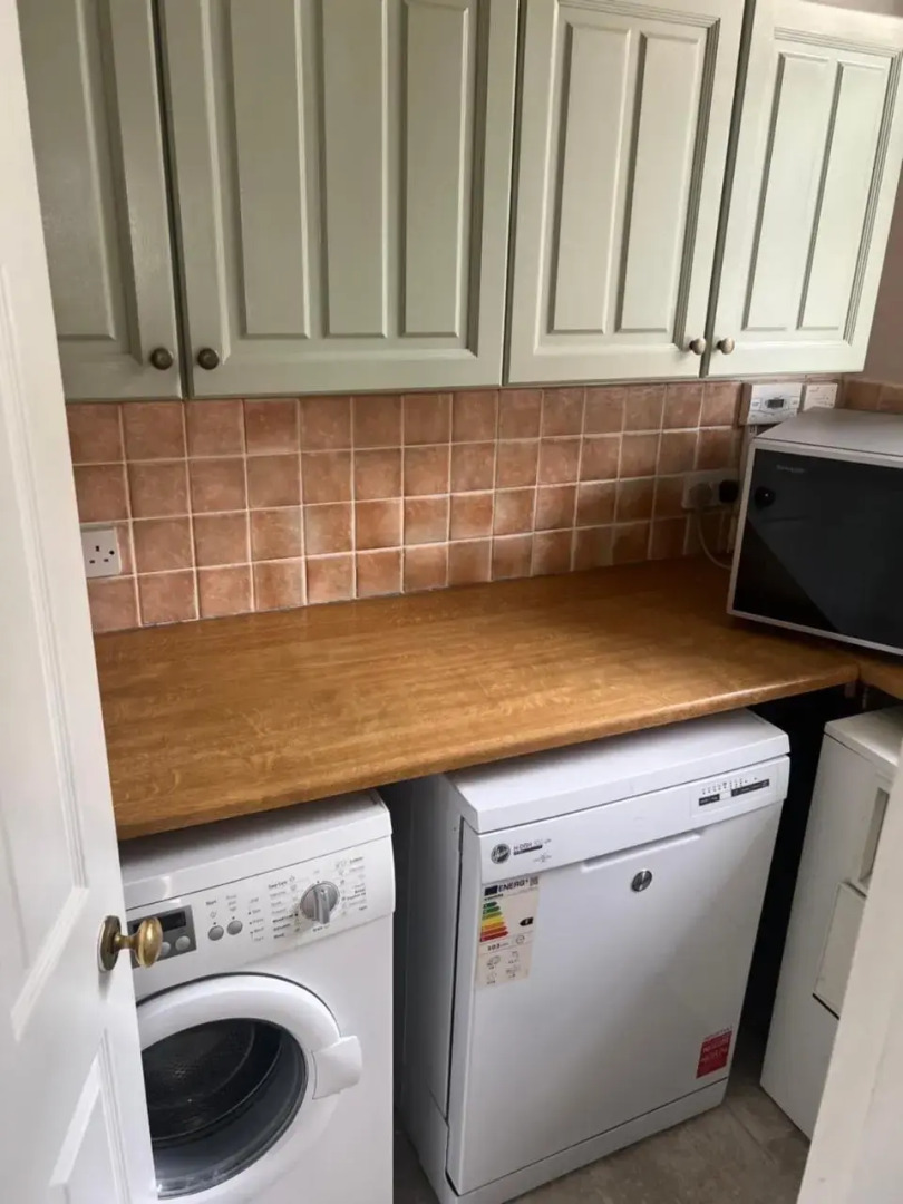 NEW Cottingburn House