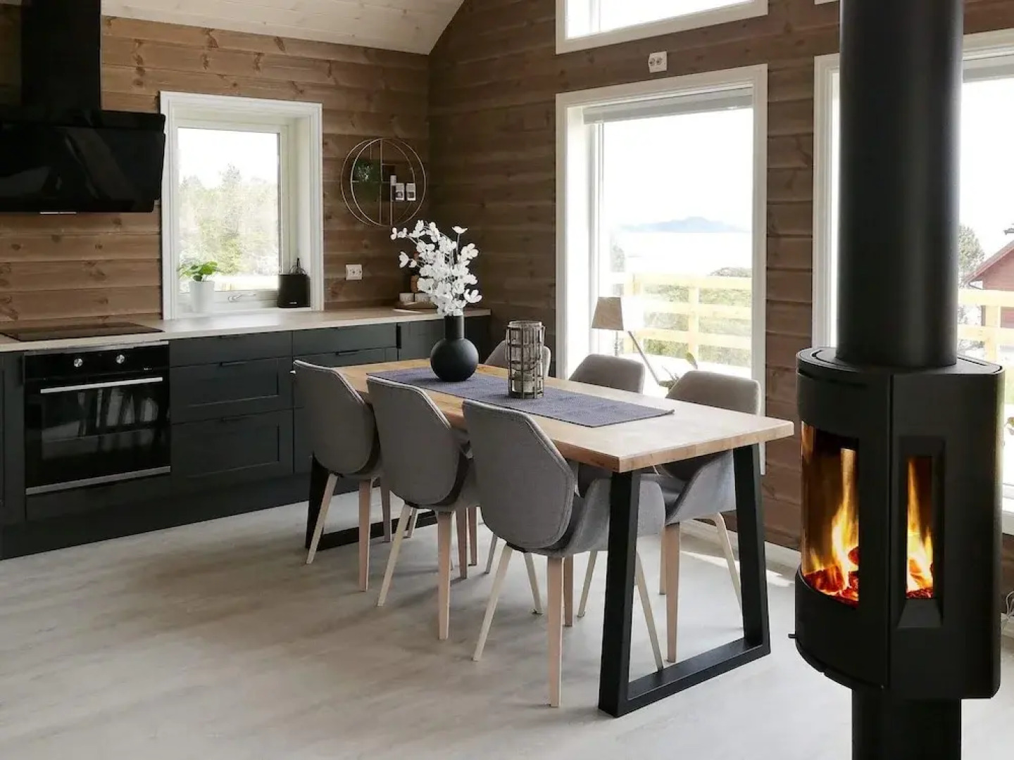 6 Person Holiday Home in Kalvag