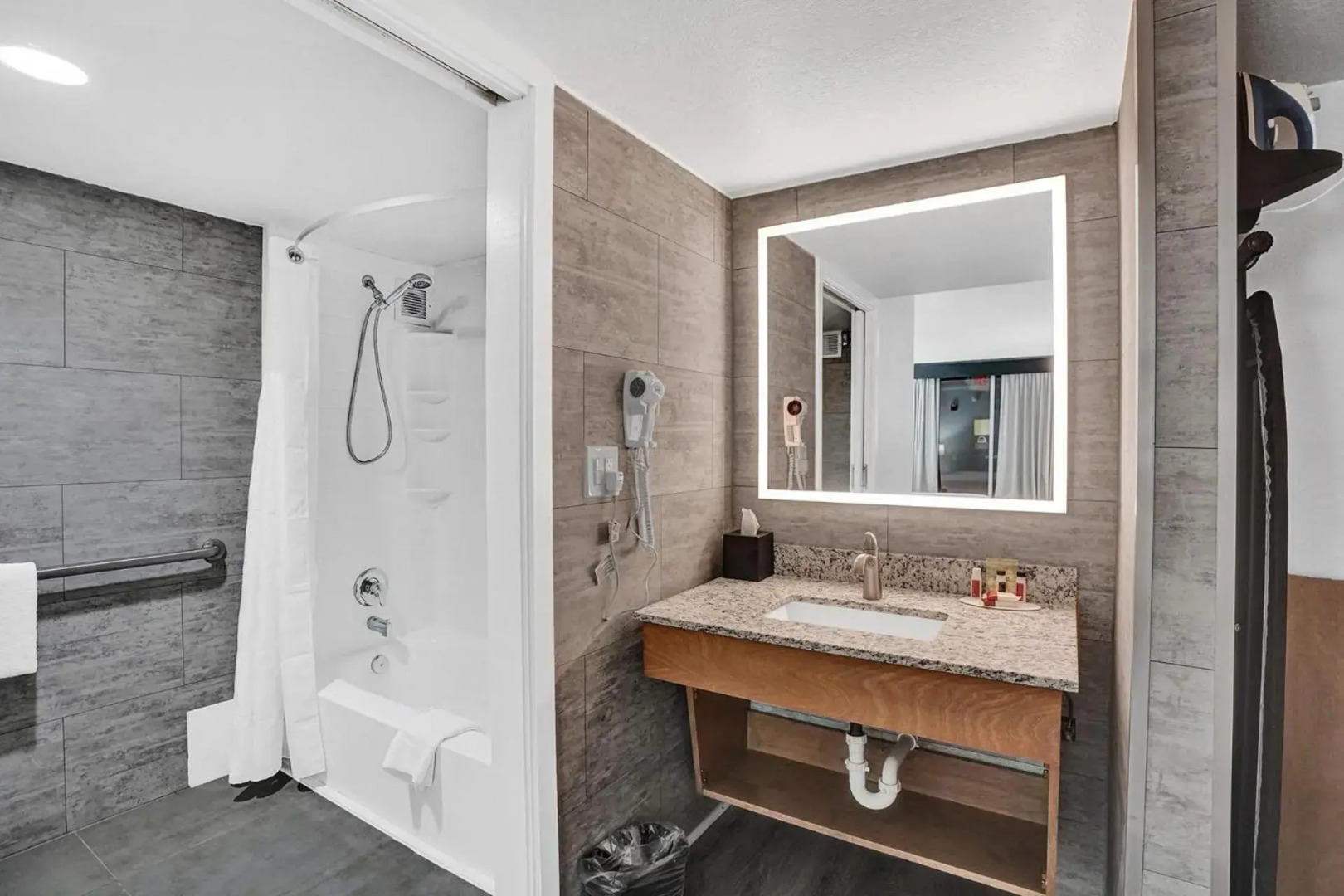 The Harrison Hotel Downtown Hollywood