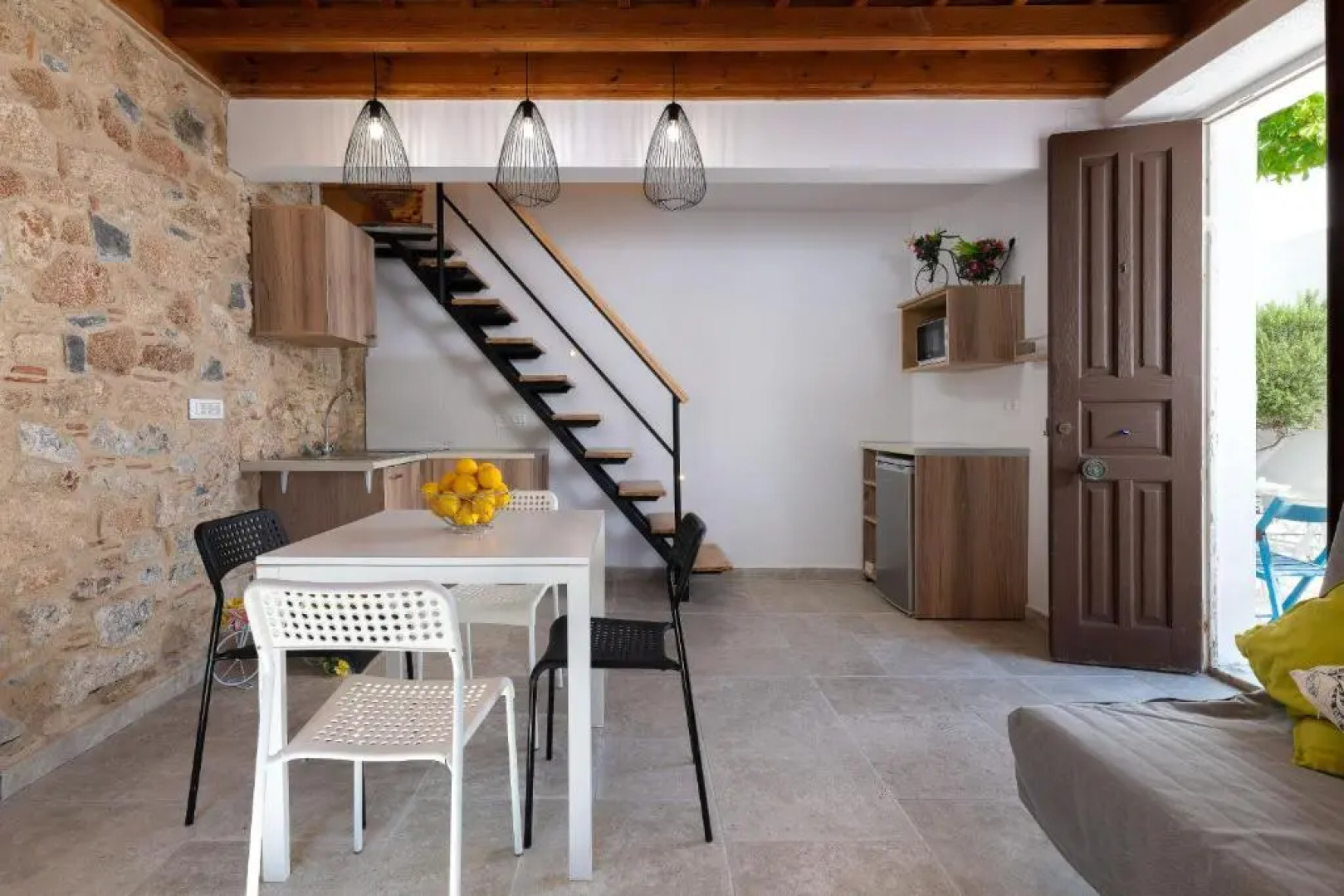 Lindos Citrin Suites