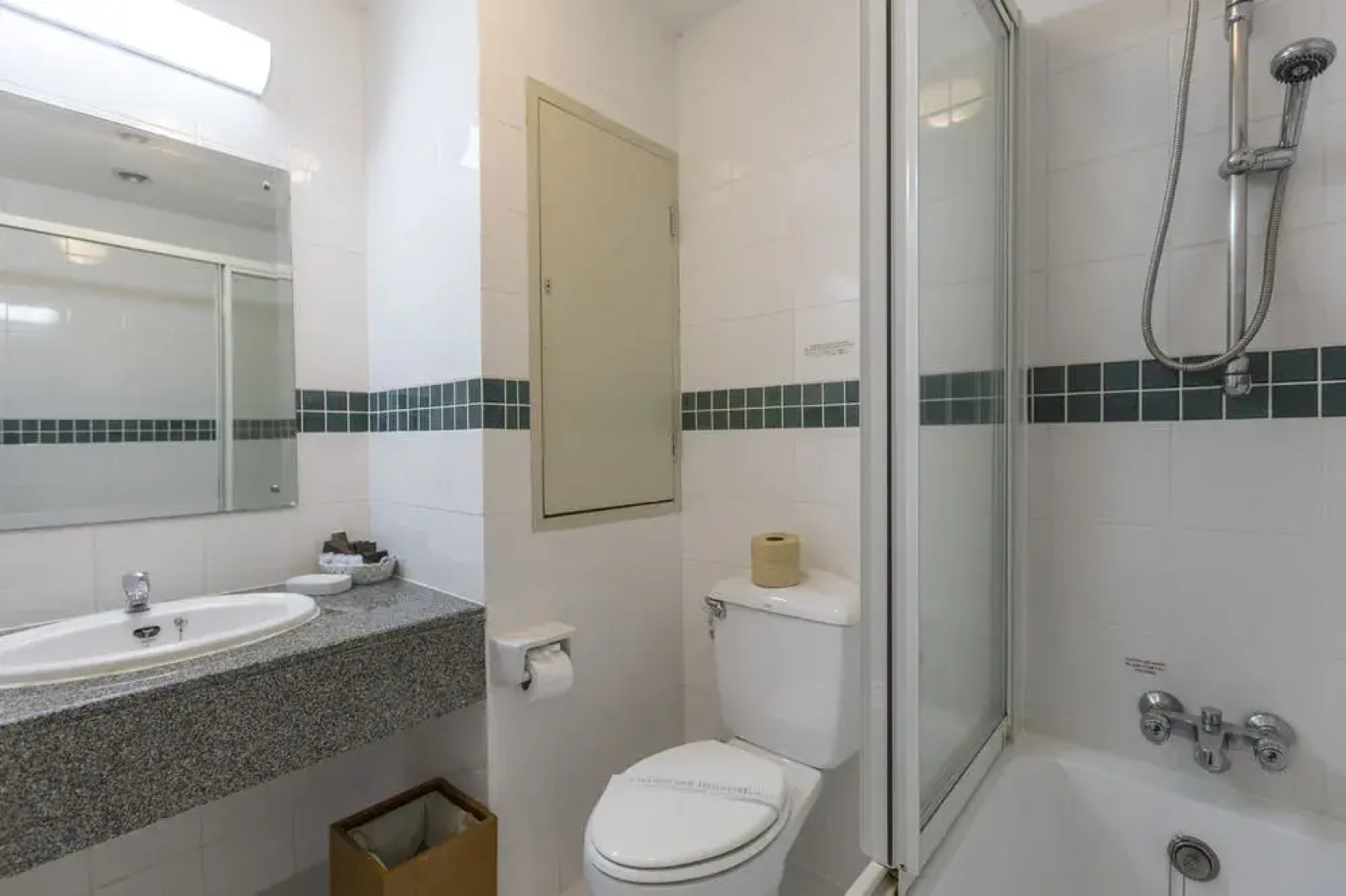 Kameo House Serviced Apartments Sriracha