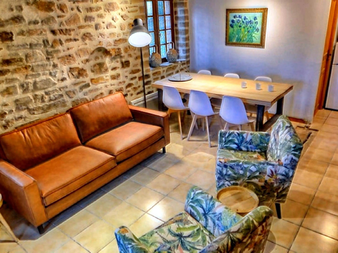 Serene Holiday Home in Cussac with Private Terrace, Barbeque