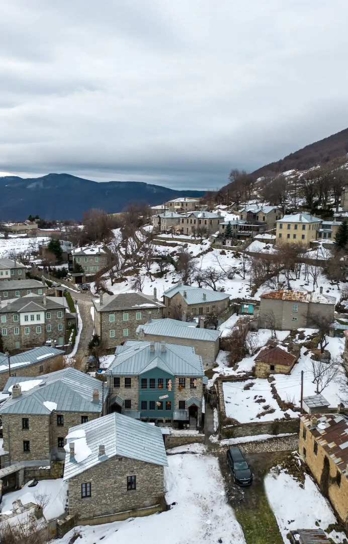 Rock Dandy La Maison de l' Ours - Nymfaio