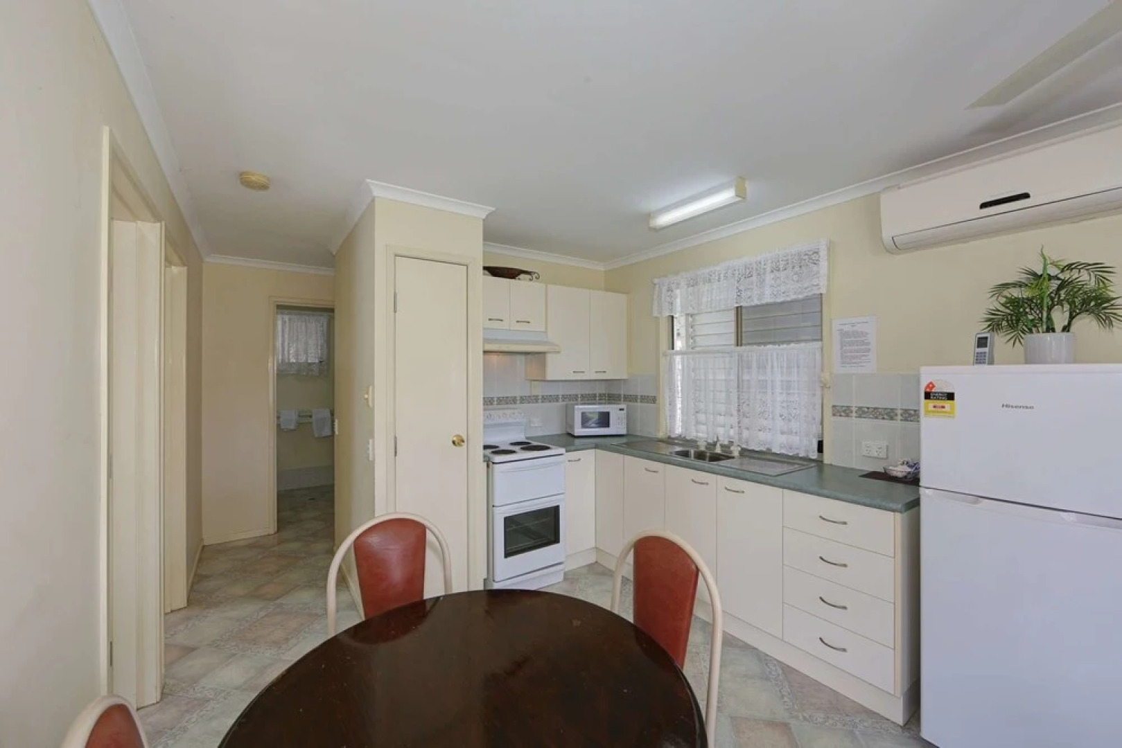 Crows Nest Tourist Park