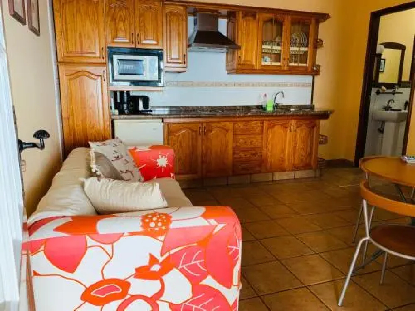 Apartamentos La Isla Encantada