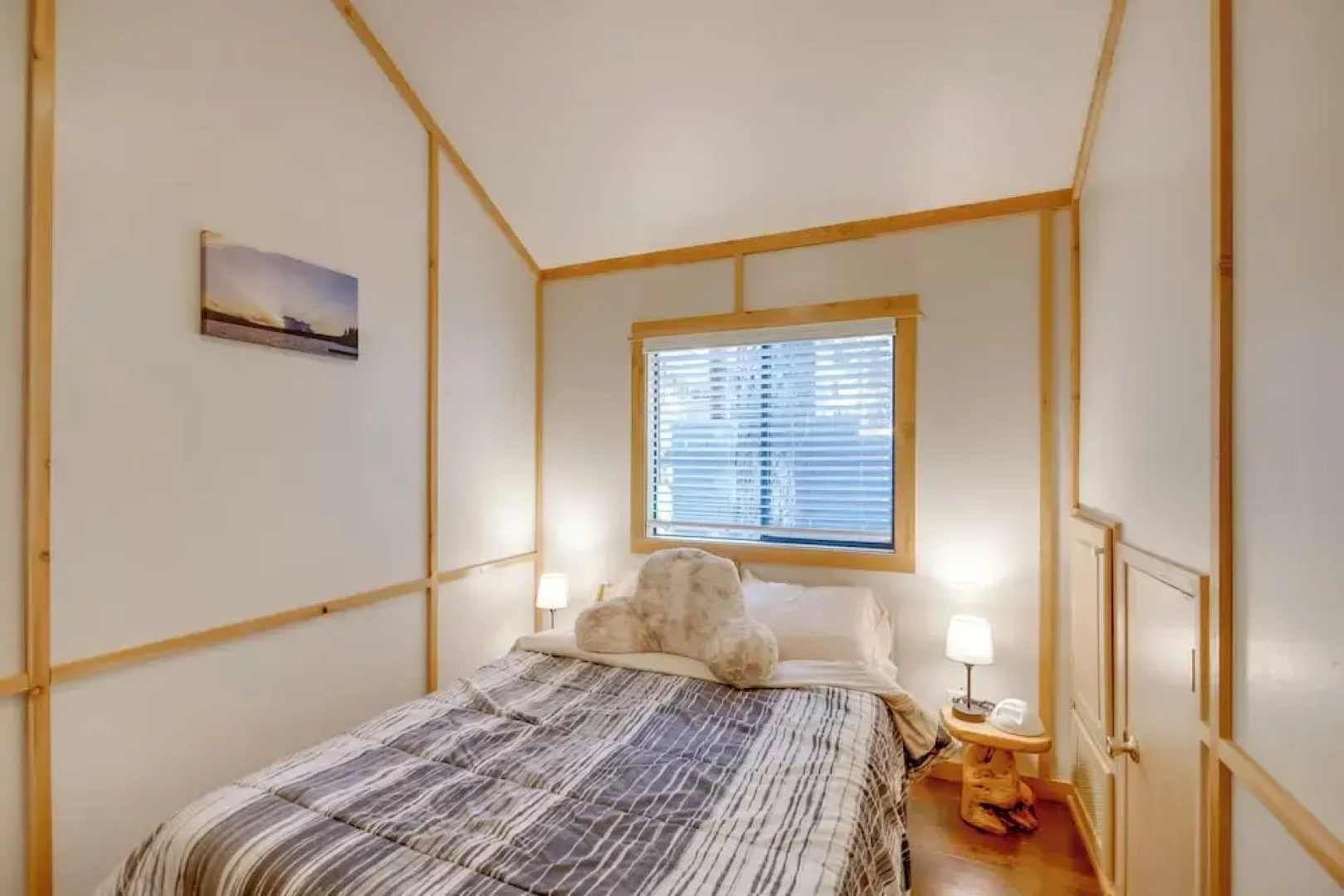 Near Lake Almanor & Golf: Cozy Cabin!