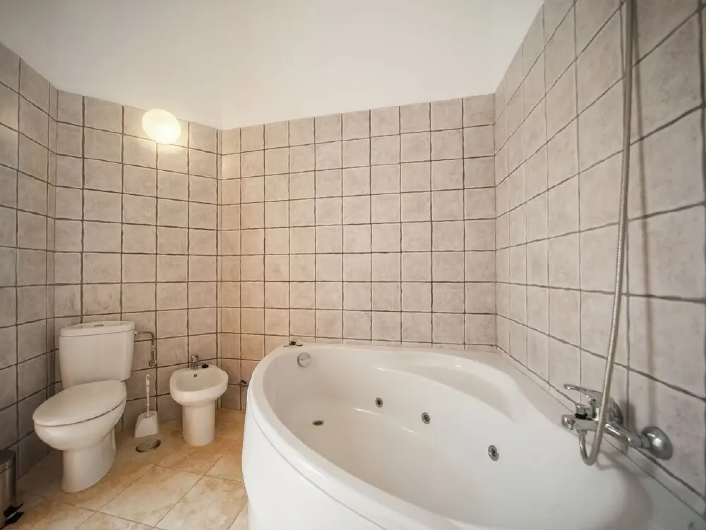 Villa in Arenas With Private Pool and Breathtaking Views