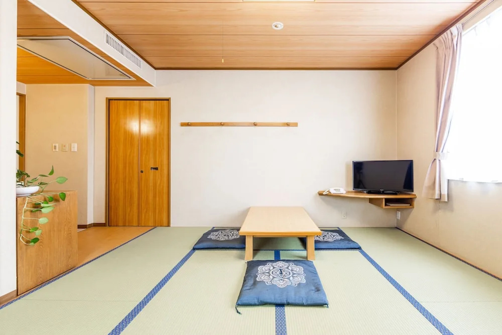 OYO Hotel Bird Inn Nayoro Nishinijo-minami