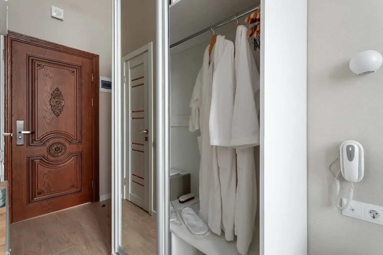 Отель Grand Way Один Сочи Центр